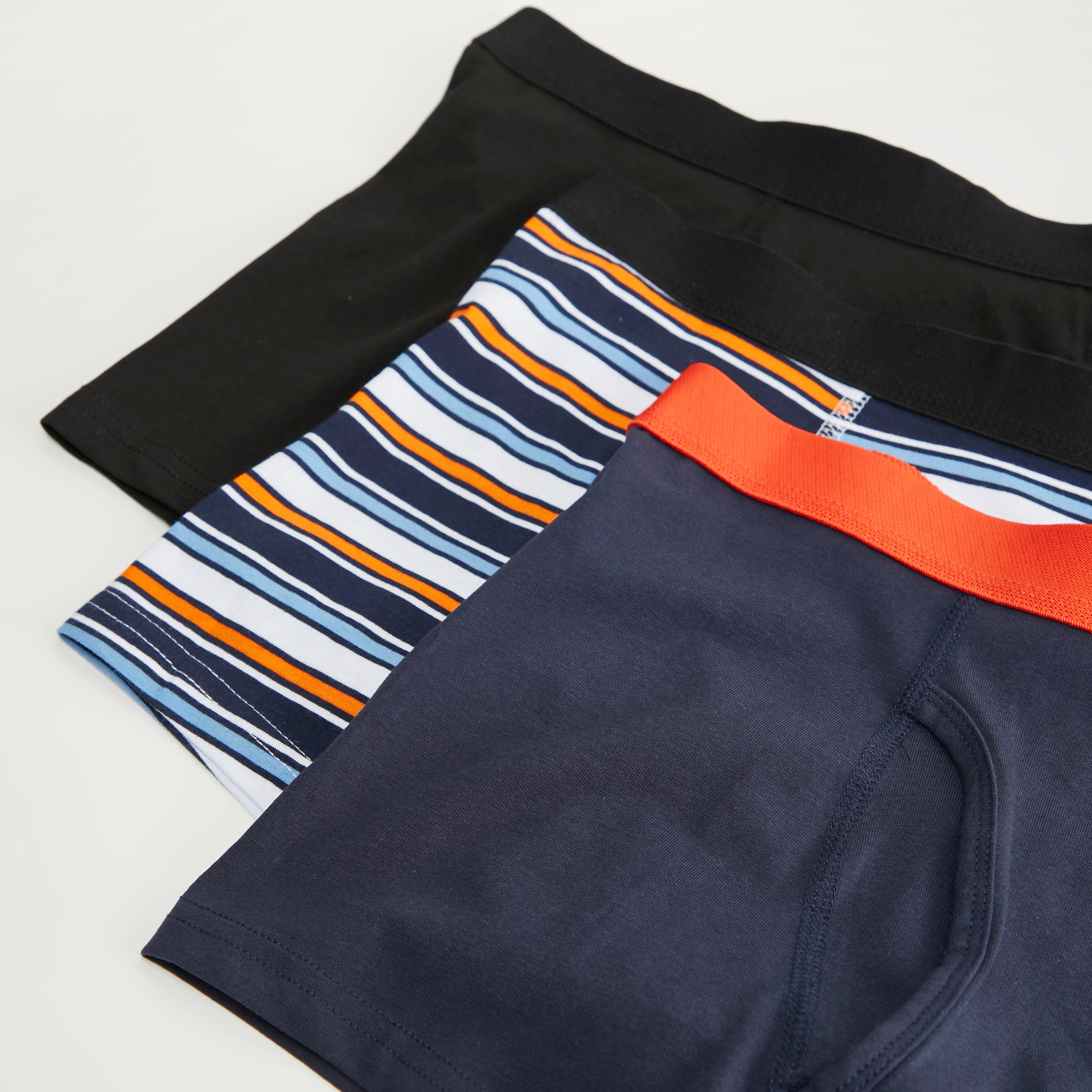 شورتات ترانك للسباحة - طقم من 3 قطع متنوّعة-men-clothing-innerwear-underwear-image-3