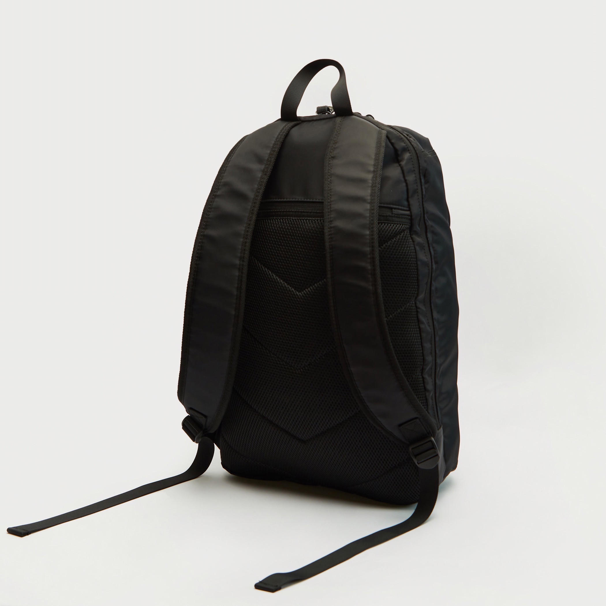 Lee Cooper Print Backpack with Zip Closure-men-bags-image-4