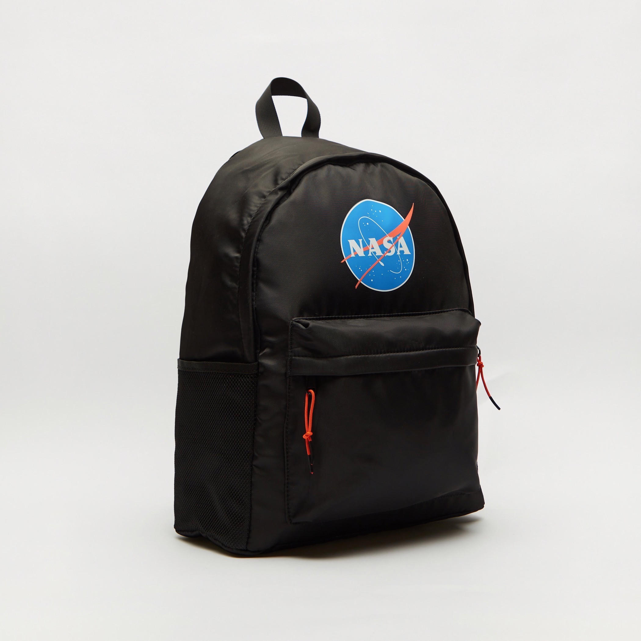 شنطة ظهر بطبعات شعار وسحاب إغلاق من ناسا-men-bags-image-3