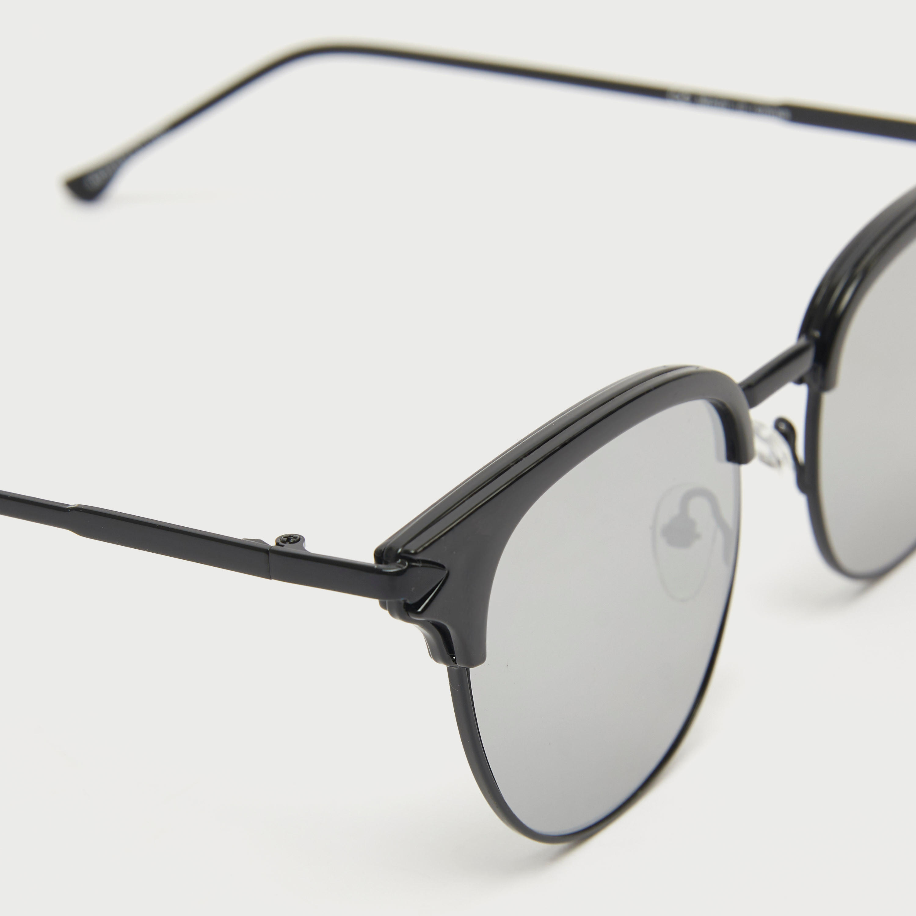 نظّارة شمسية كلوب ماستر بإطار كامل ووسادات أنف-men-sunglasses-image-3
