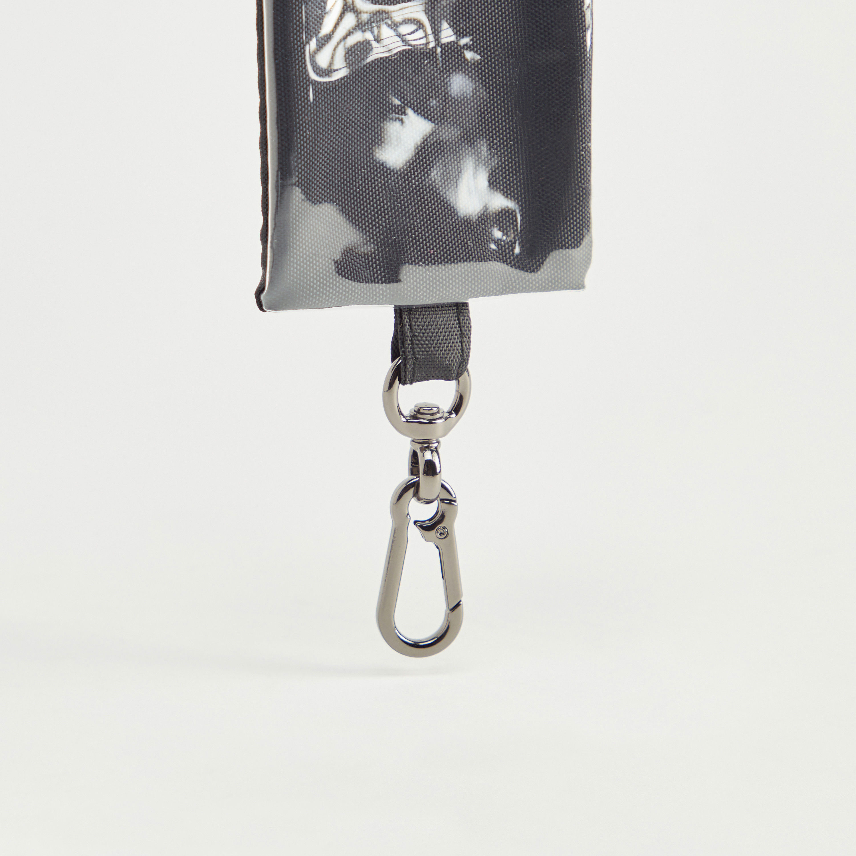 شنطة صغيرة بطبعات-men-beltsandwallets-wallets-image-3