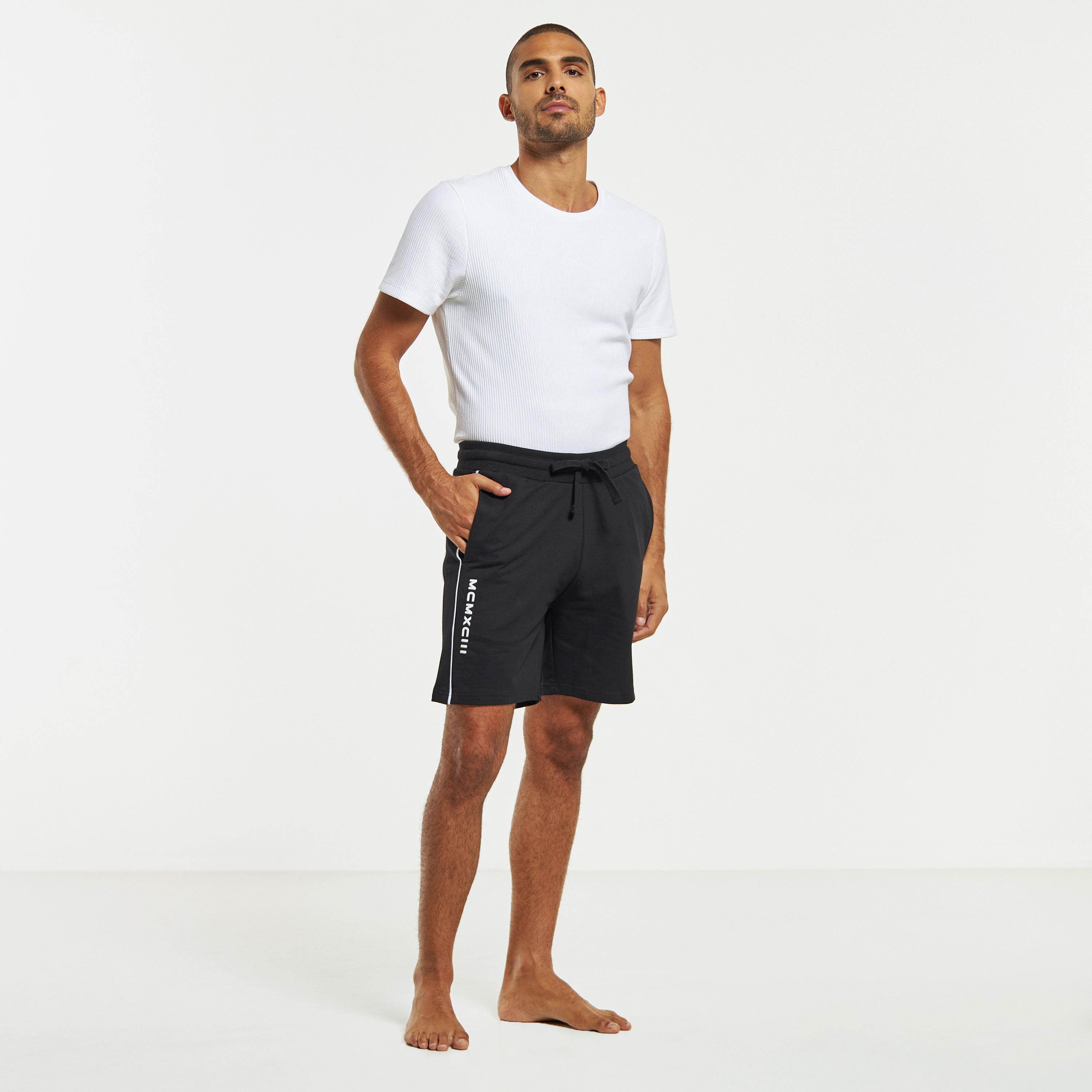 شورت بجيوب ورباط وطبعات-men-clothing-bottoms-shorts-image-6