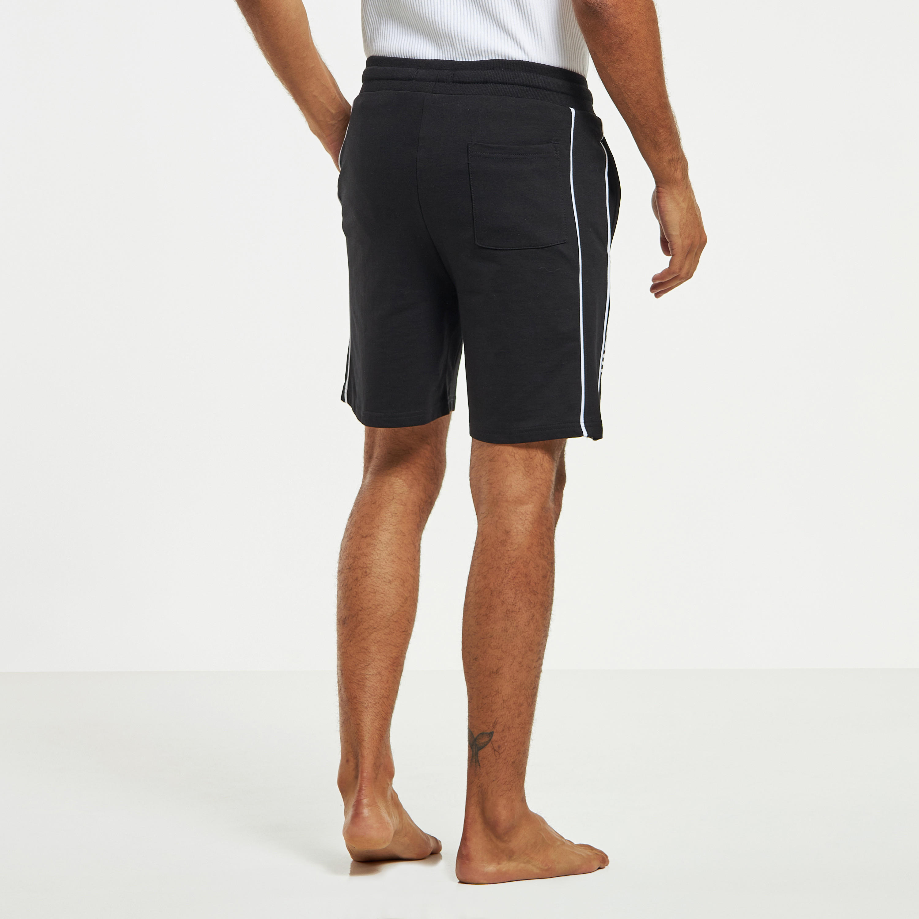 شورت بجيوب ورباط وطبعات-men-clothing-bottoms-shorts-image-7