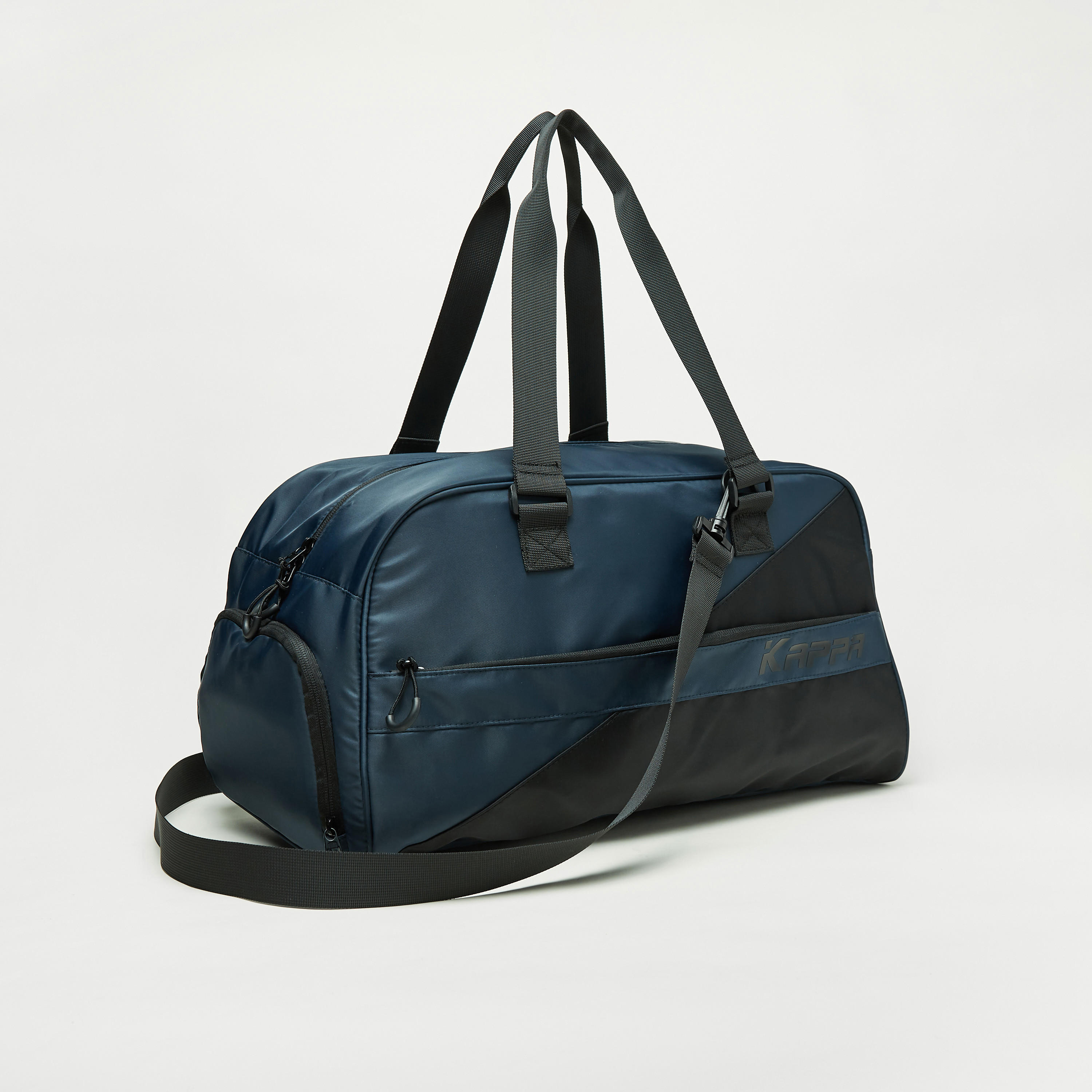 شنطة دافل بطبعات شعار وسحّاب إغلاق ومقابض مزدوجة من كابا-men-clothing-sportswearandactivewear-accessories-image-1