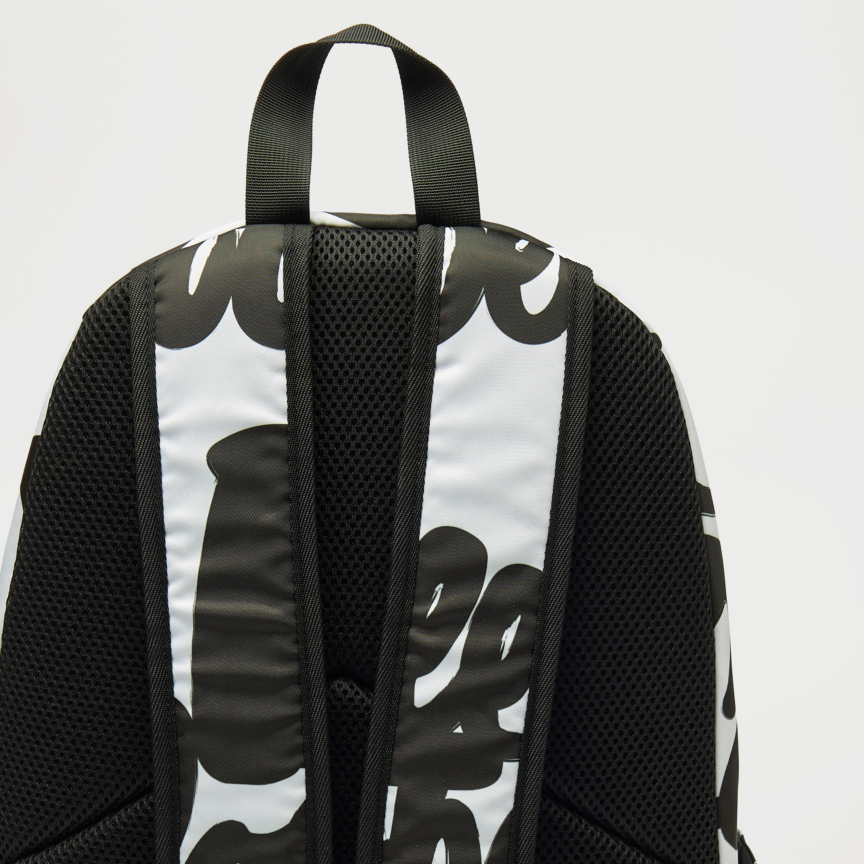 شنطة ظهر بحمالات قابلة للتعديل وطبعات من لي كوبر-men-bags-image-1