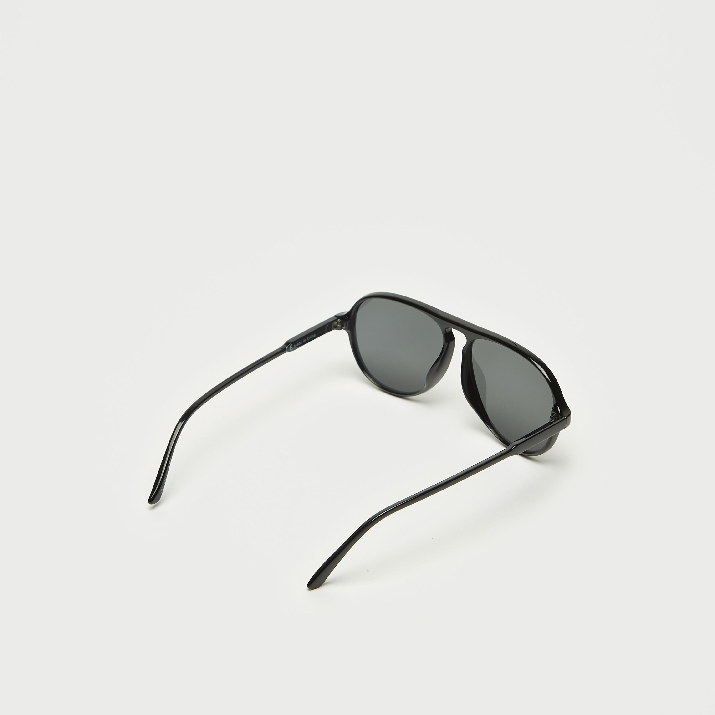 نظّارة شمسيّة بإطار كامل وعدسات ملوّنة ووسادات أنف-men-sunglasses-image-3