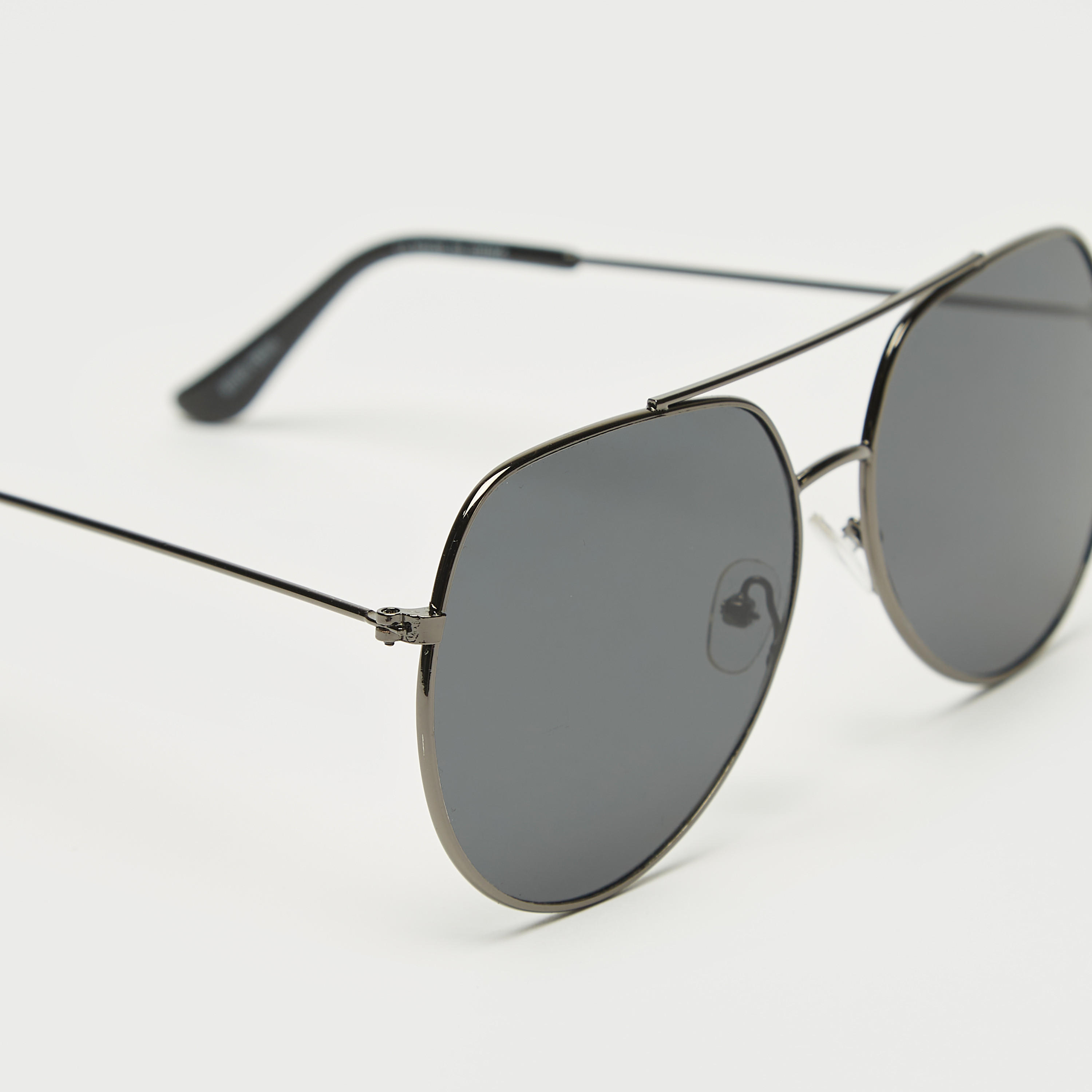 نظّارة شمسيّة ملونة بوسادات أنف-men-sunglasses-image-4