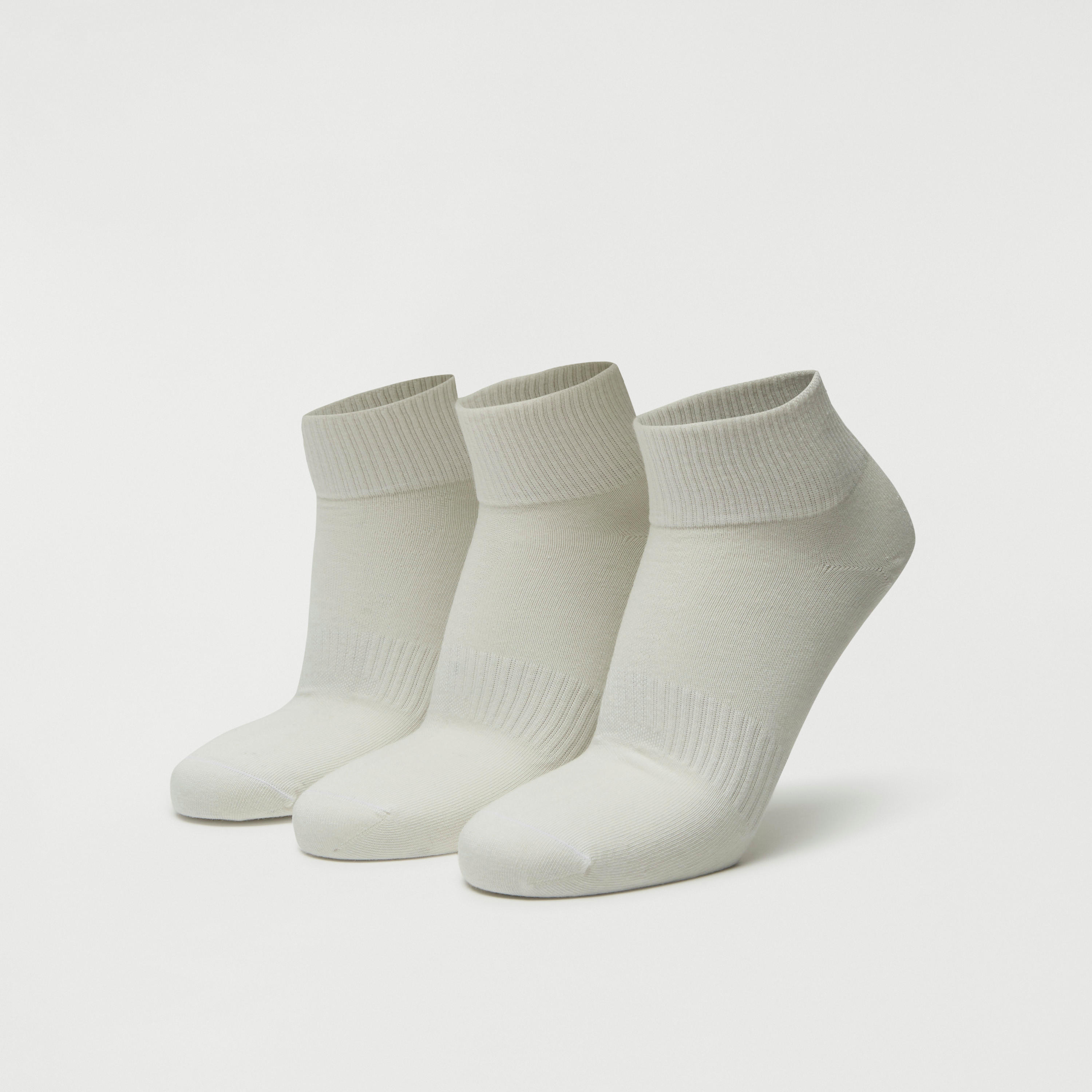 جوارب بارزة الملمس بطول الكاحل - طقم من 3-men-socks-image-1
