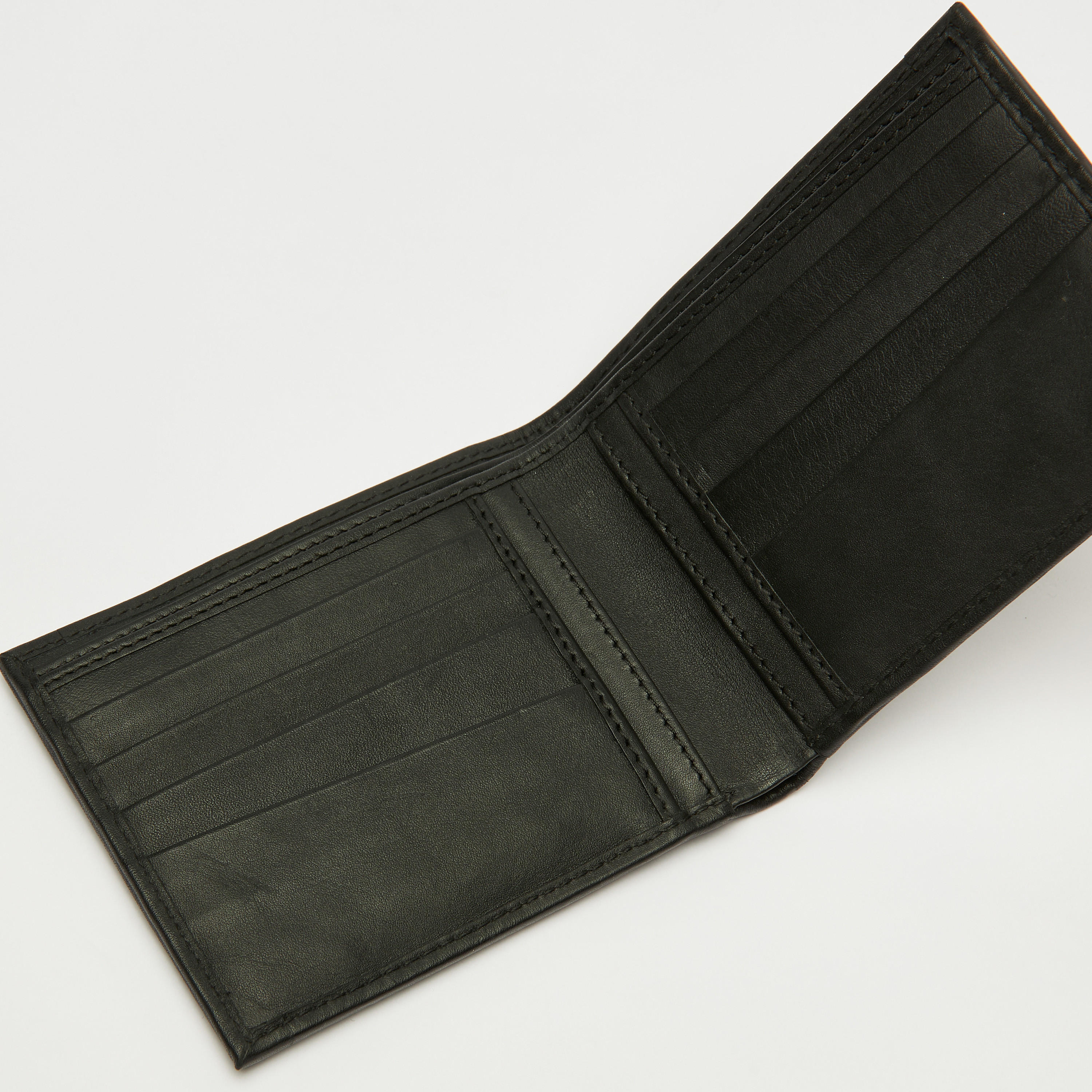 محفظة مخطّطة جلد بطيّة ثنائية-men-beltsandwallets-wallets-image-1