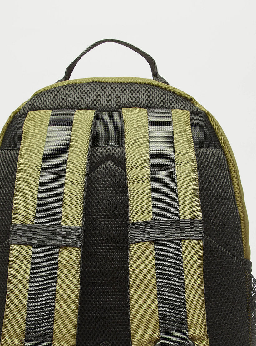 شنطة ظهر بأحزمة قابلة للتعديل وسحّاب إغلاق وزينة سوبرمان-men-bags-image-6