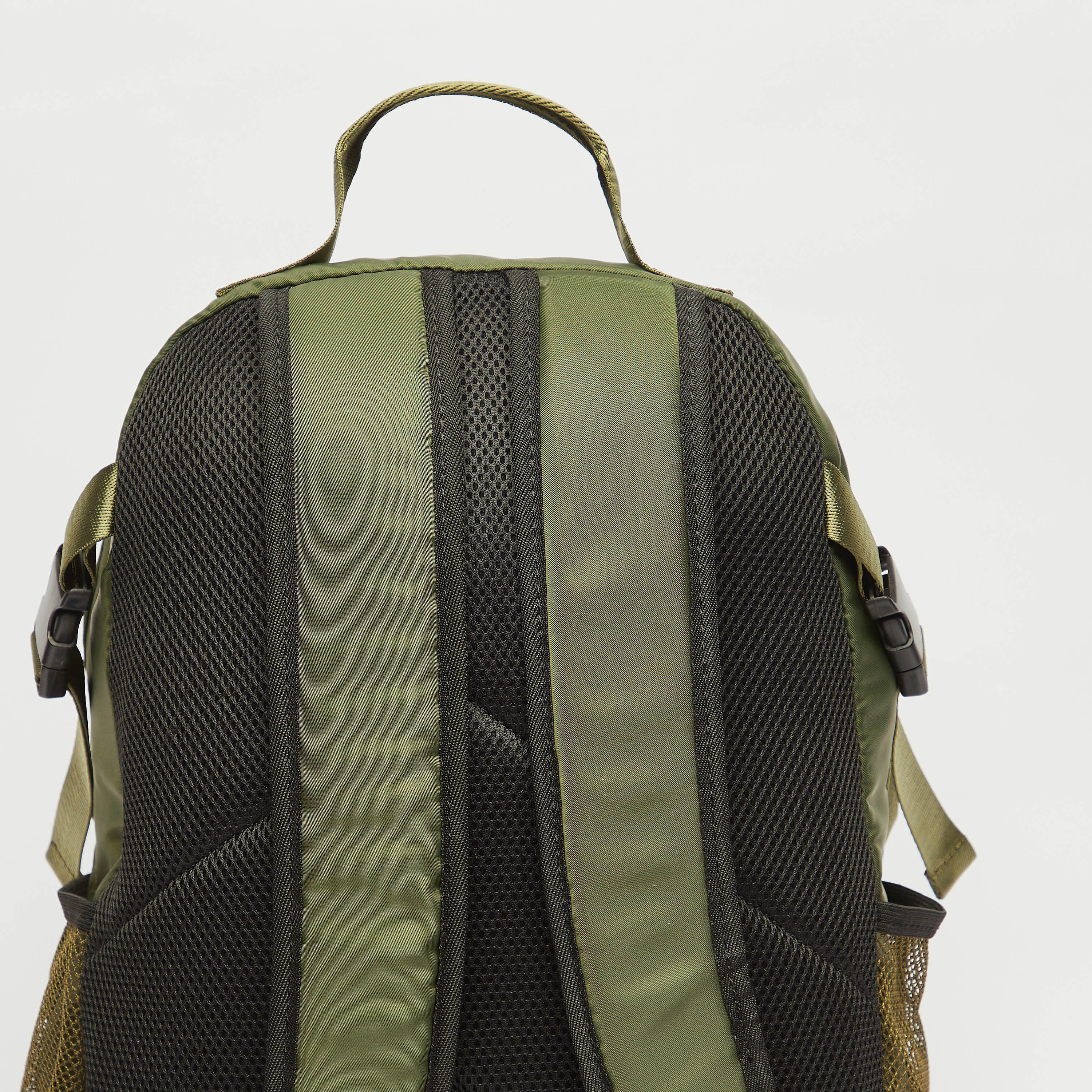 شنطة ظهر بسحّاب إغلاق وأحزمة كتف قابلة للتعديل-men-bags-image-1