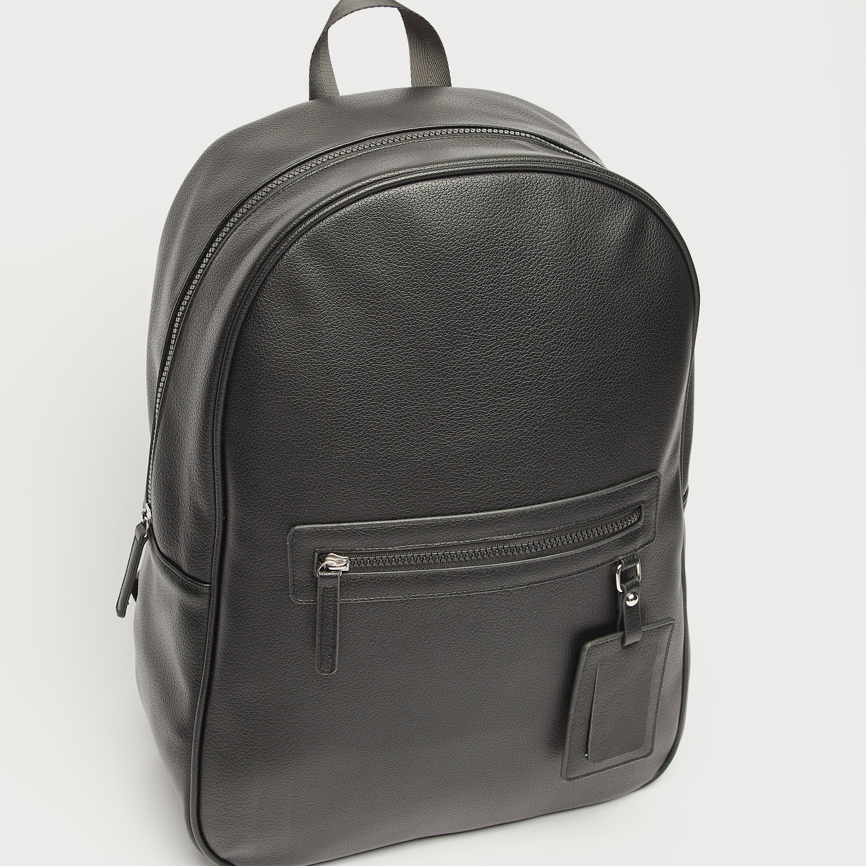 شنطة ظهر سادة بسحاب إغلاق وحمالات كتف قابلة للتعديل-men-bags-image-2