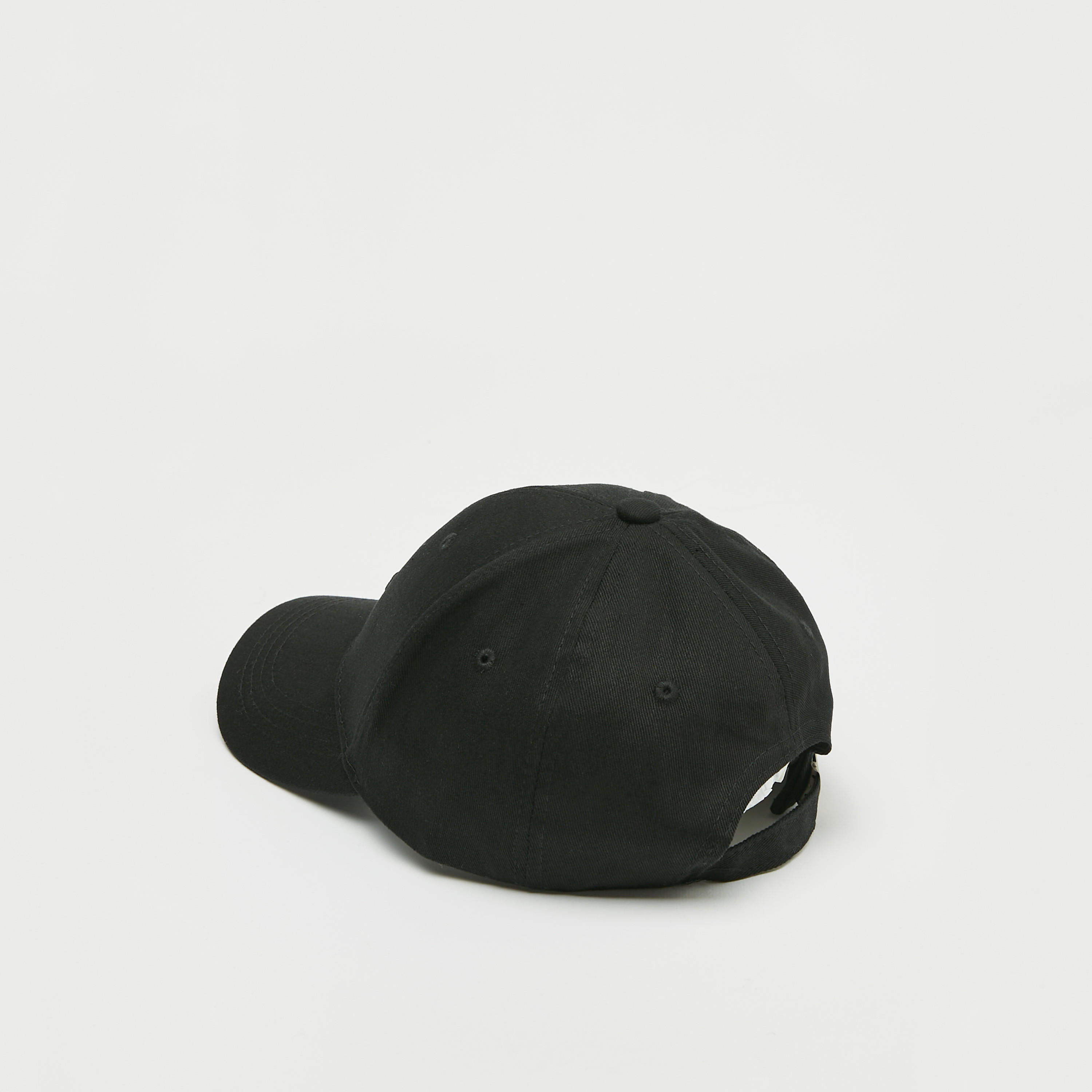 كاب مطرّز بحزام بإبزيم إغلاق-men-caps-image-2