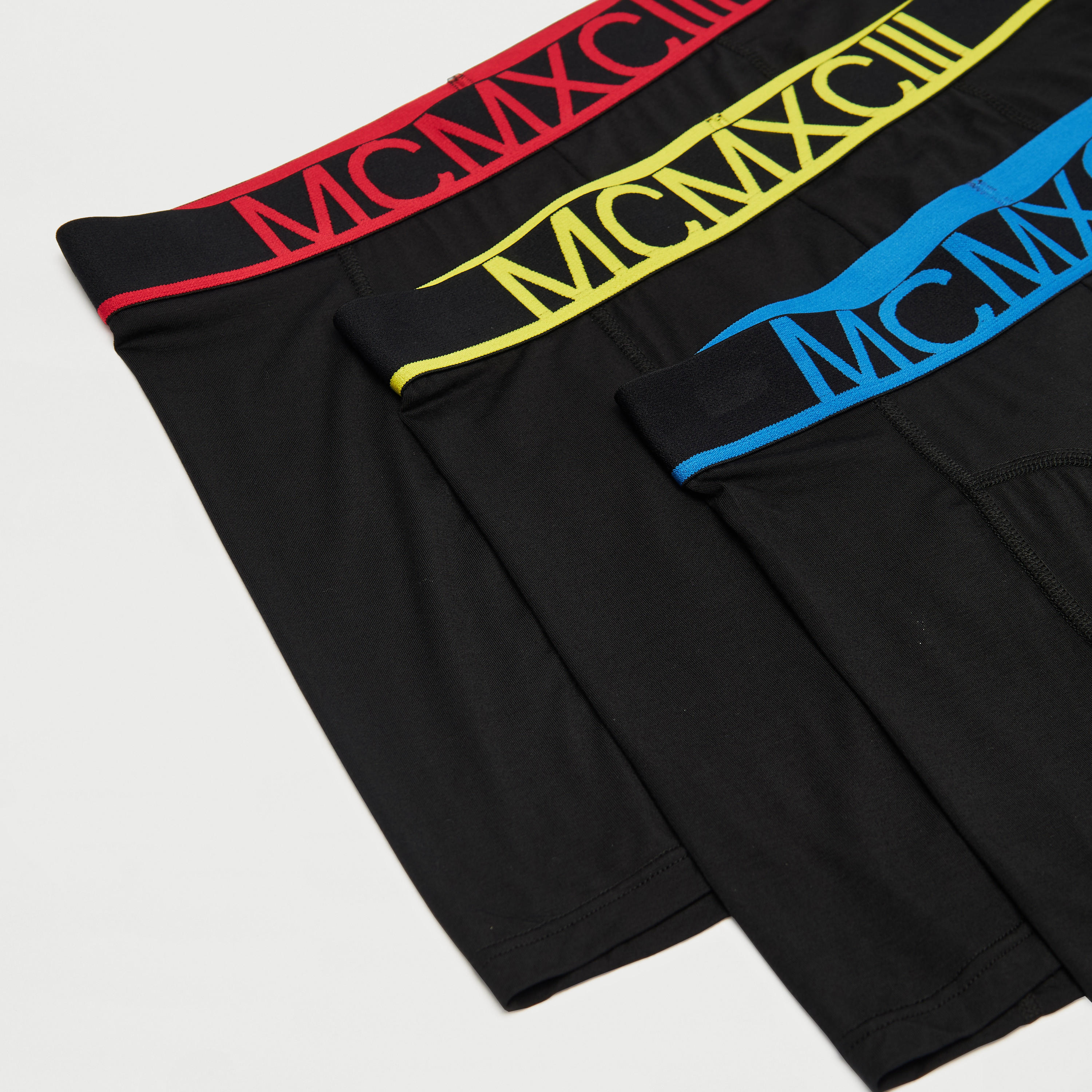 شورت ترانك سادة بخصر مطّاطي- طقم 3 قطع-men-clothing-innerwear-underwear-image-5