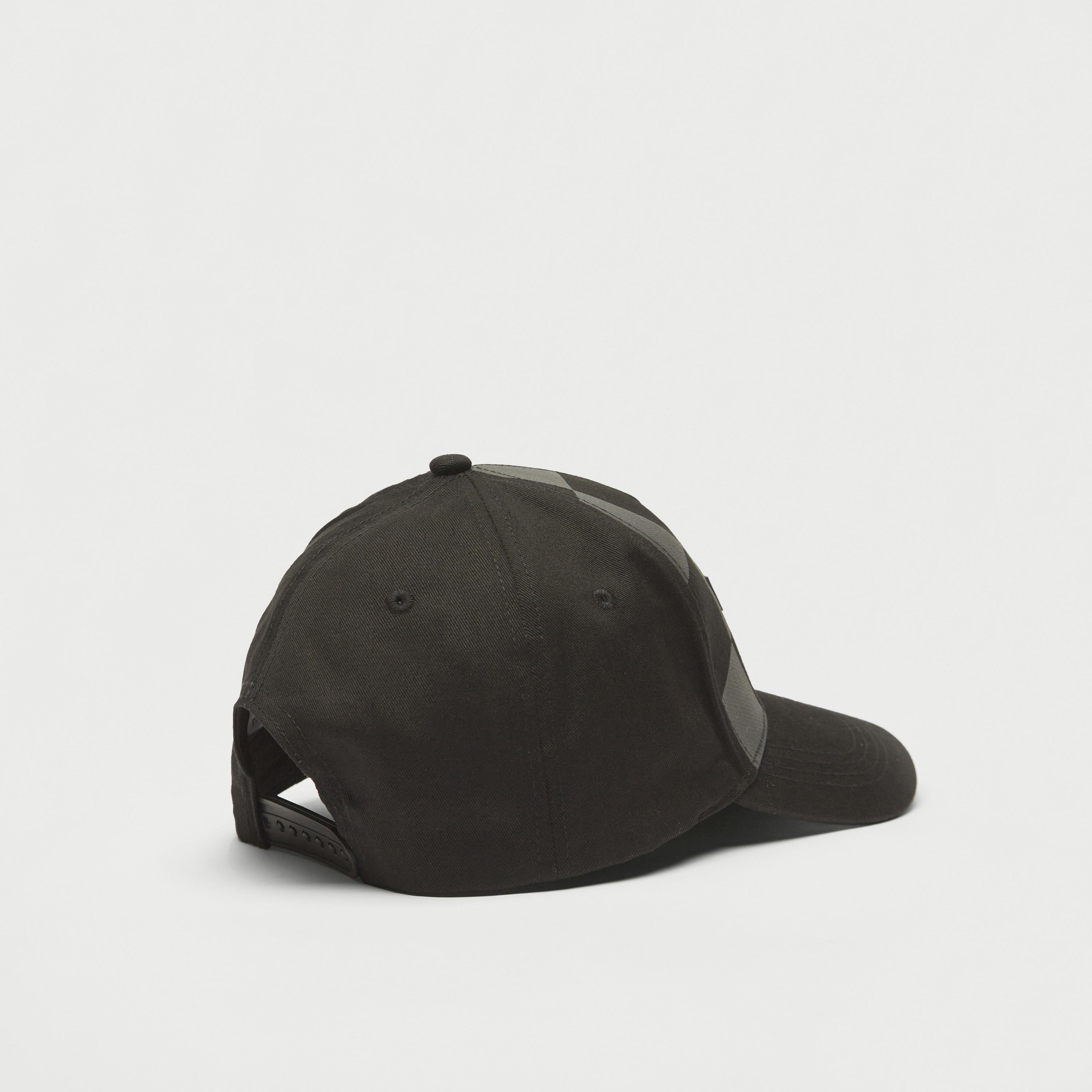 كاب بزر إغلاق كباس من كابا-men-clothing-sportswearandactivewear-accessories-image-2