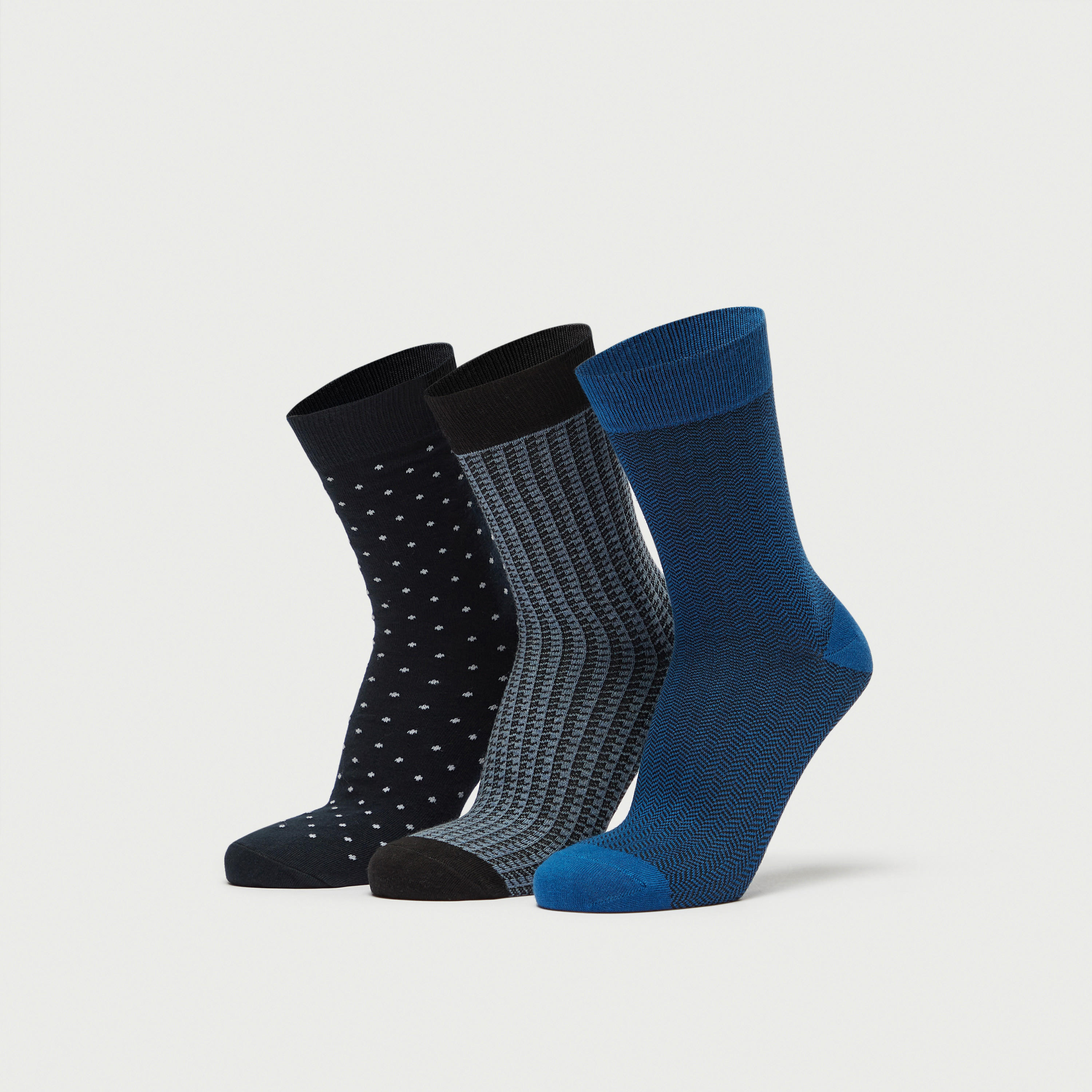 جوارب بطول ربلة السّاق بطبعات - طقم 3 أزواج-men-socks-image-4