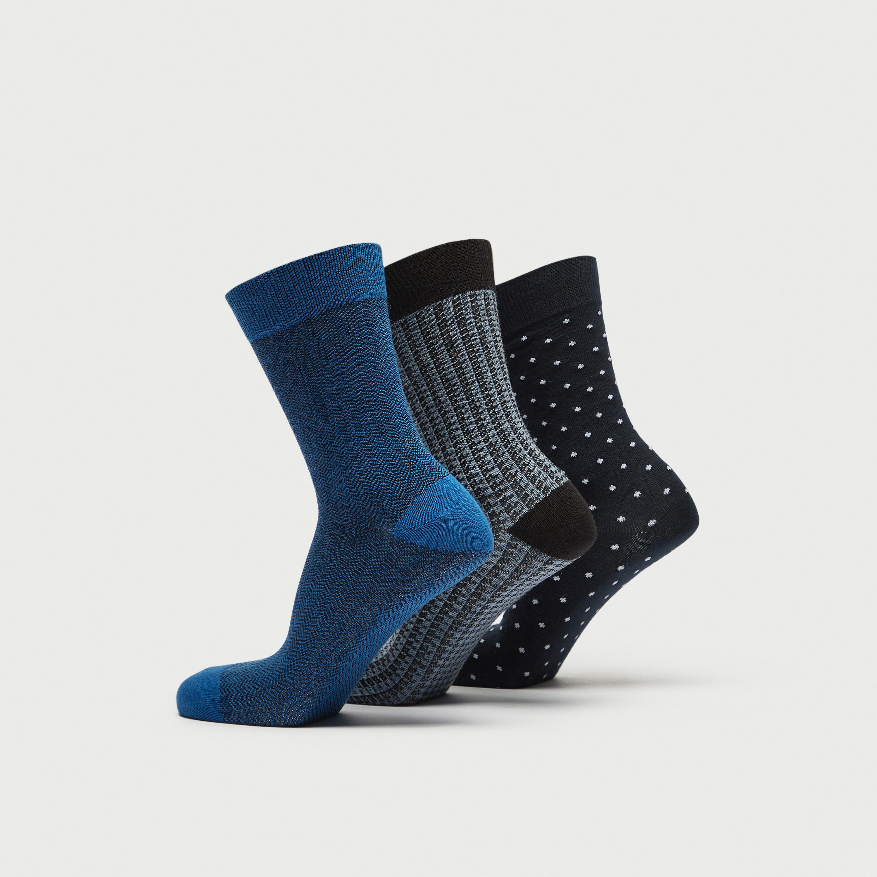 جوارب بطول ربلة السّاق بطبعات - طقم 3 أزواج-men-socks-image-3