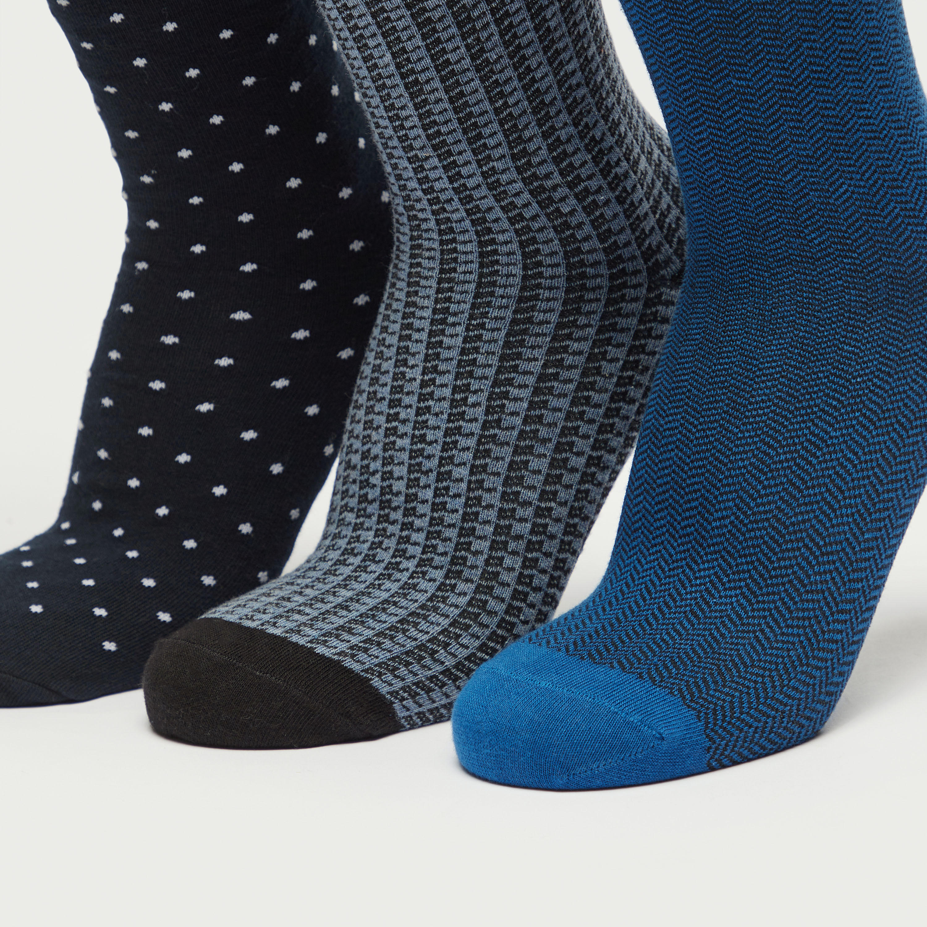 جوارب بطول ربلة السّاق بطبعات - طقم 3 أزواج-men-socks-image-2
