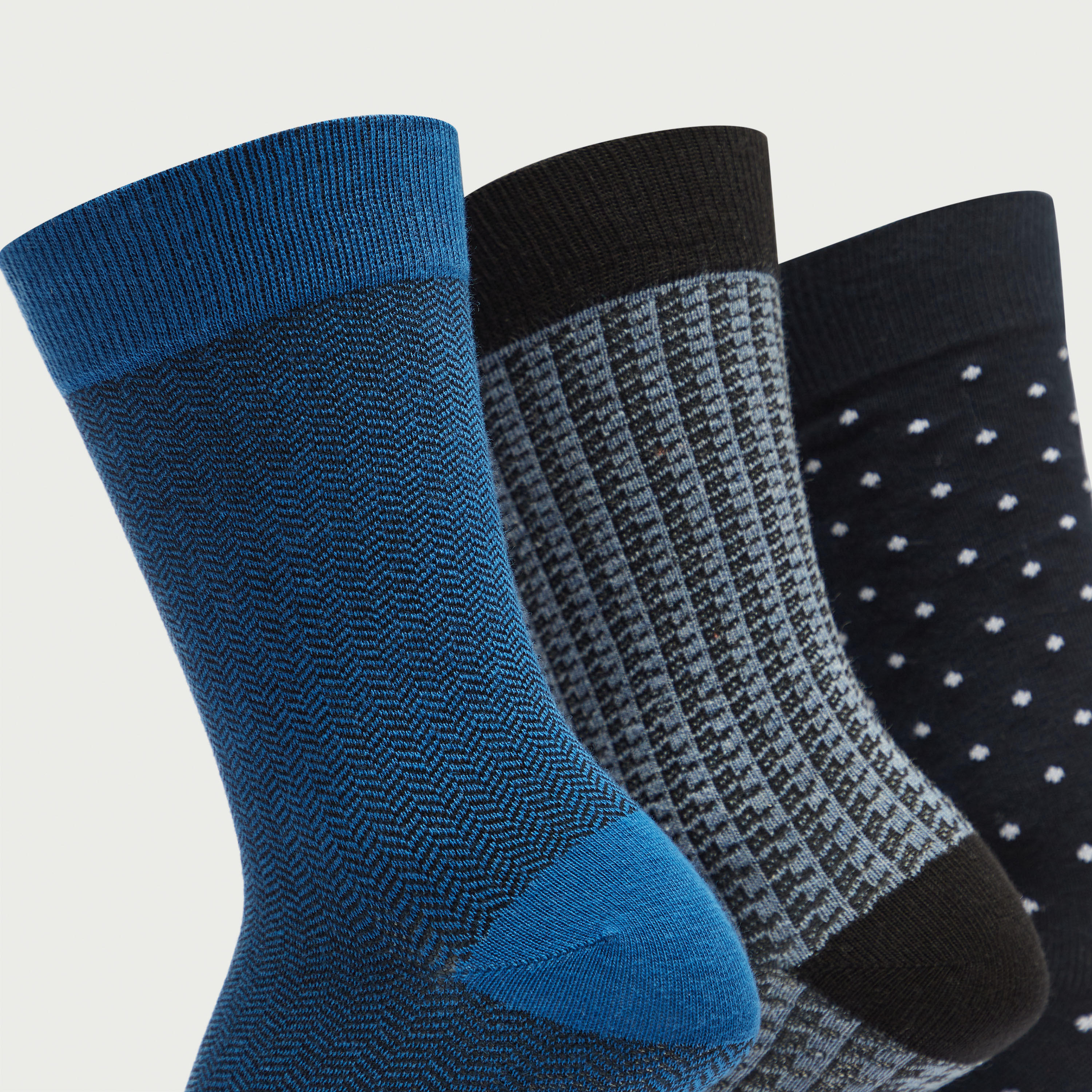 جوارب بطول ربلة السّاق بطبعات - طقم 3 أزواج-men-socks-image-1