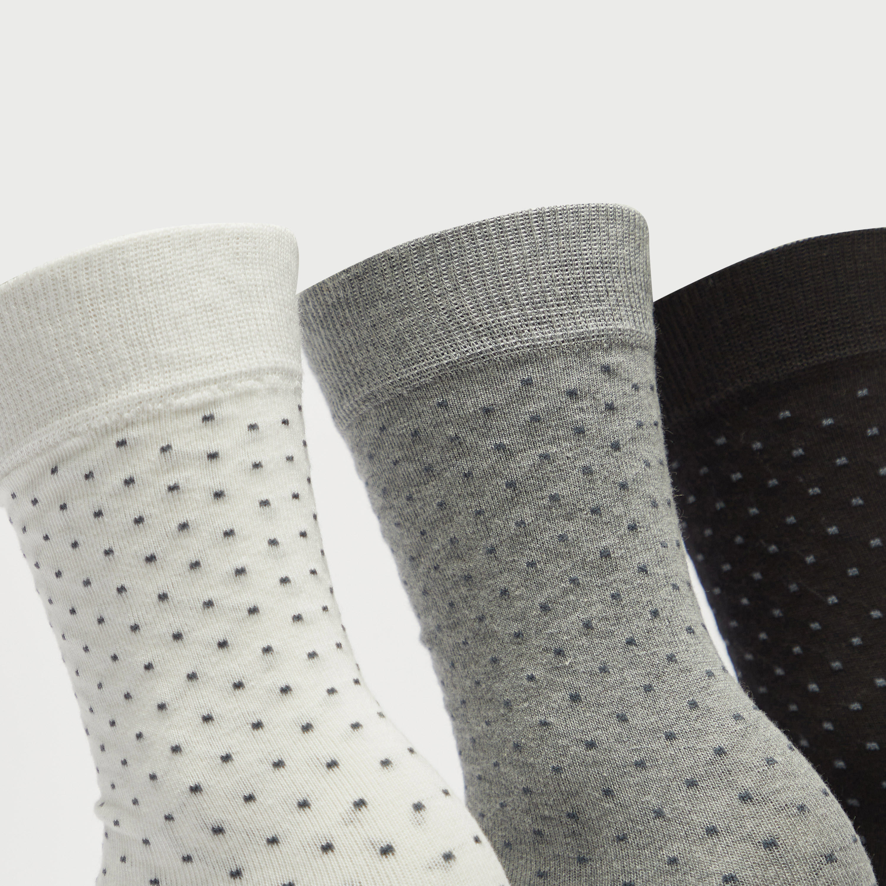 جوارب بطول ربلة الساق بطبعات منقّطة - طقم من 3 أزواج-men-socks-image-4