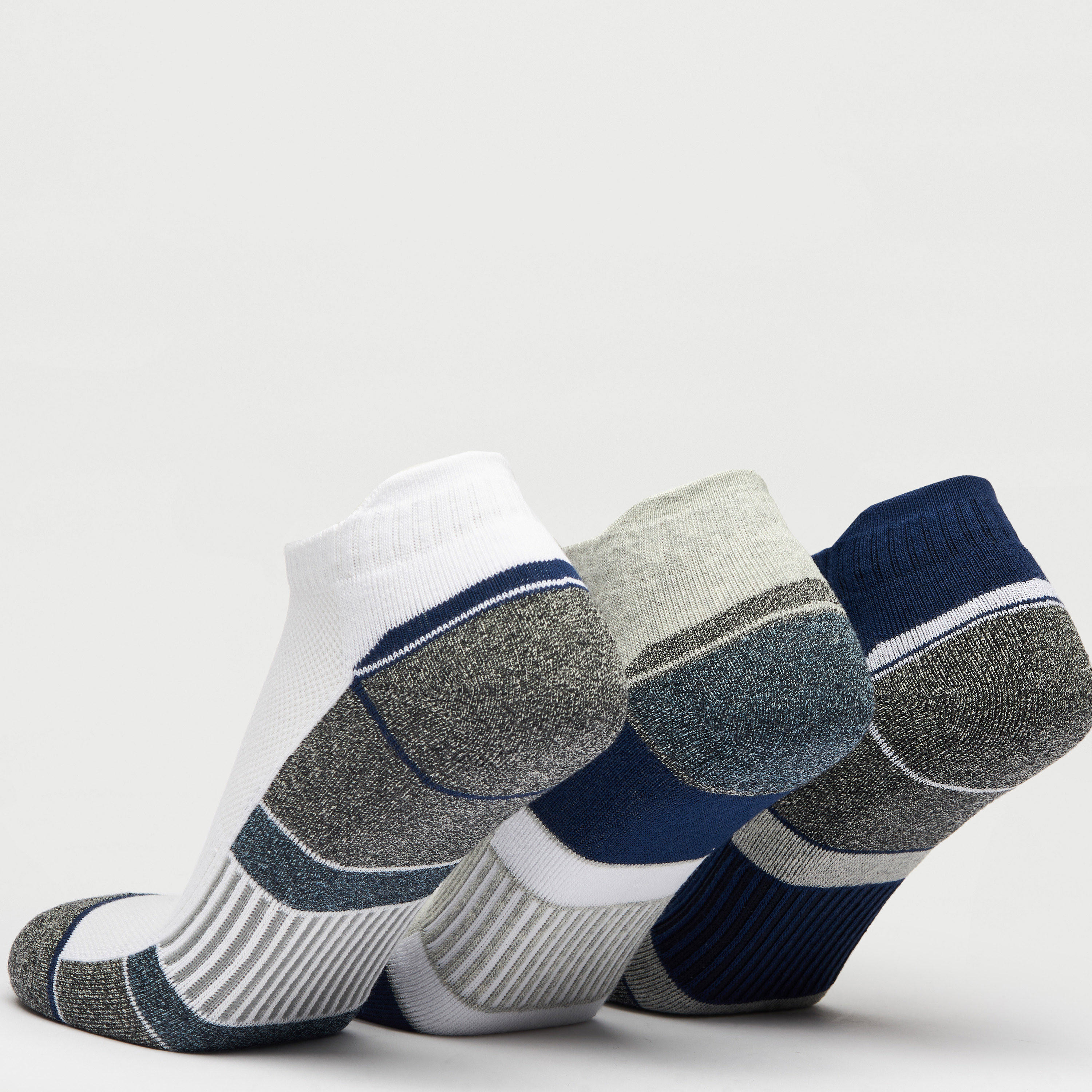 طقم جوارب رياضية 3 أزواج بطول الكاحل-men-socks-image-4