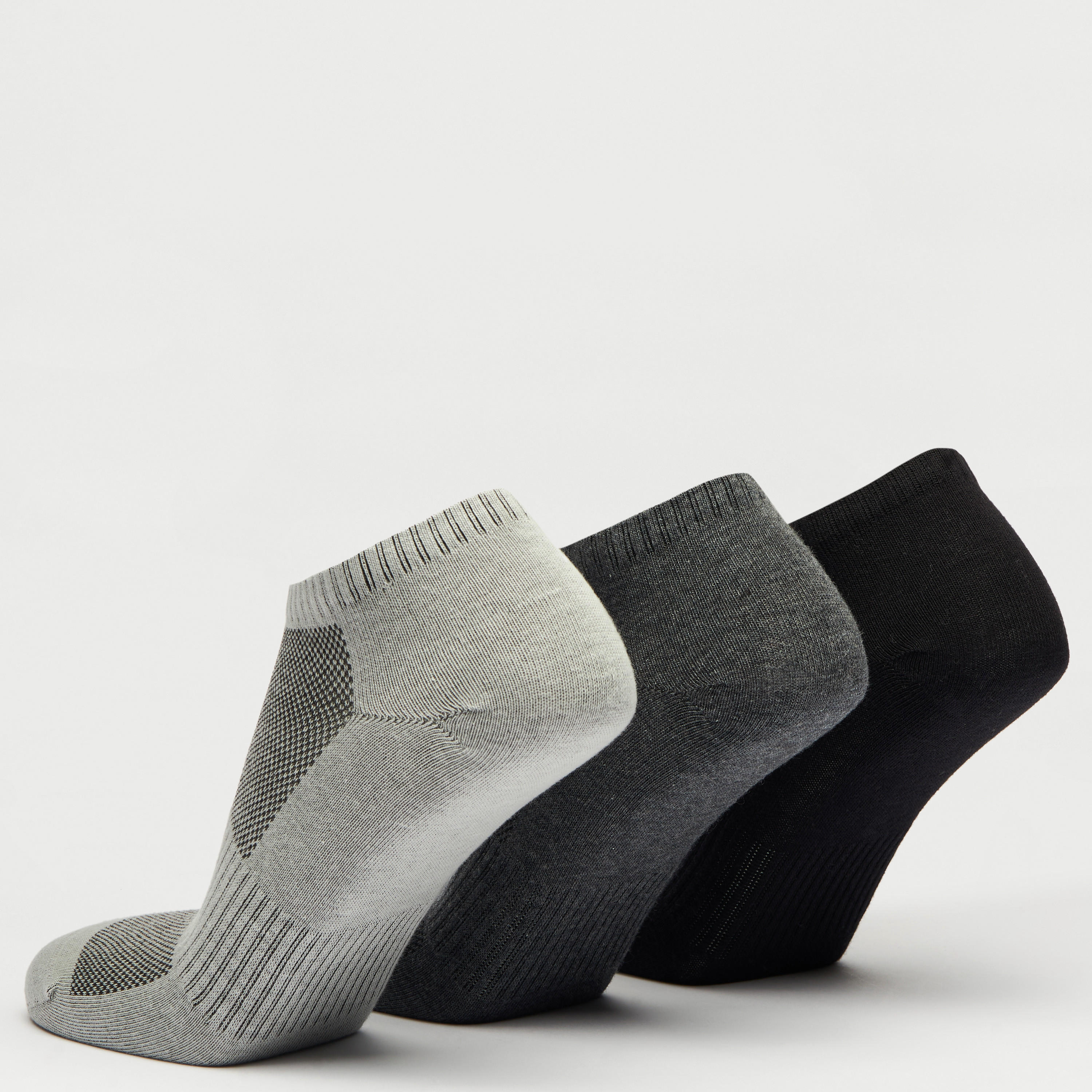 طقم جوارب رياضية 3 أزواج بارزة الملمس بطول الكاحل-men-socks-image-4