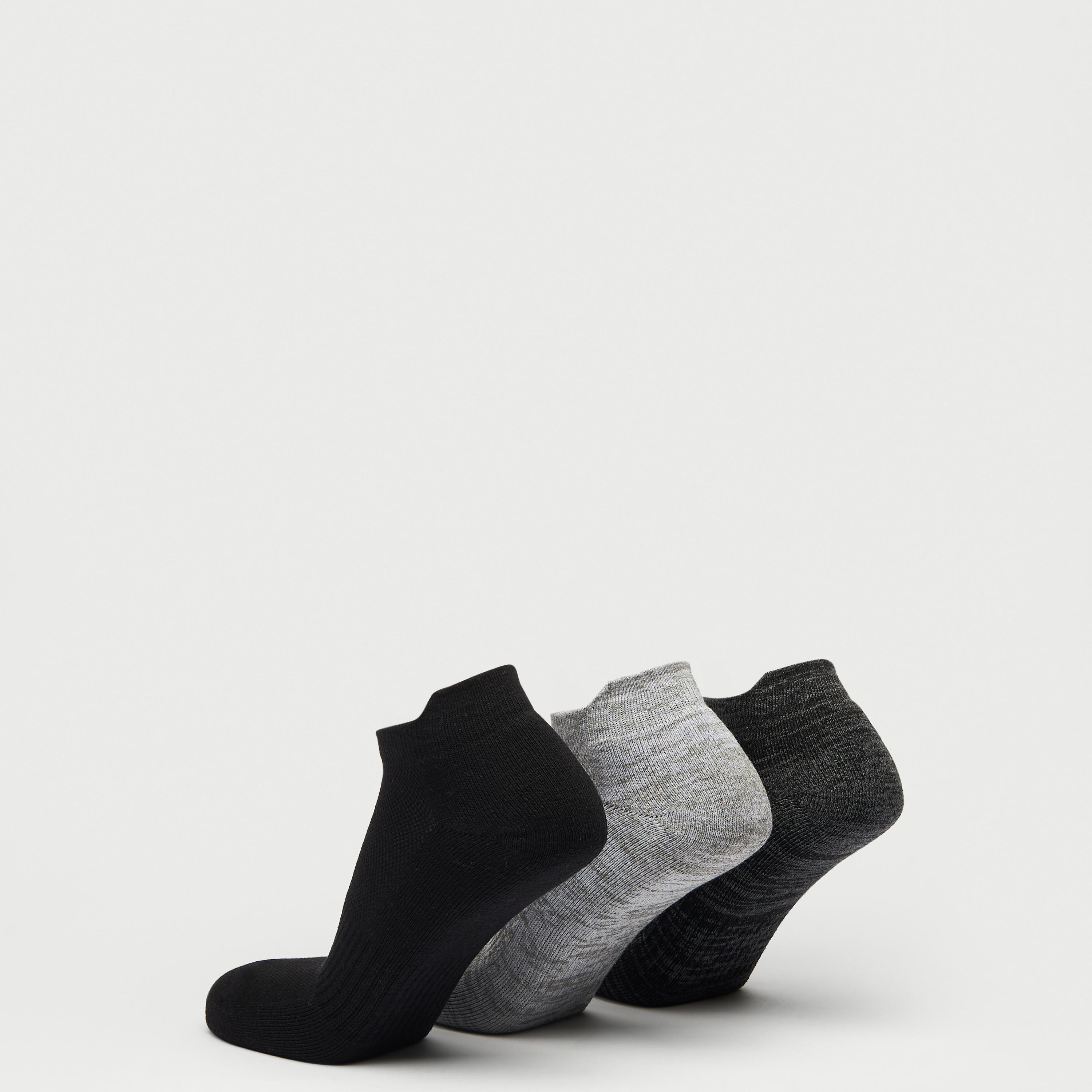 طقم جوارب رياضية 3 أزواج بارزة الملمس بطول الكاحل-men-socks-image-3