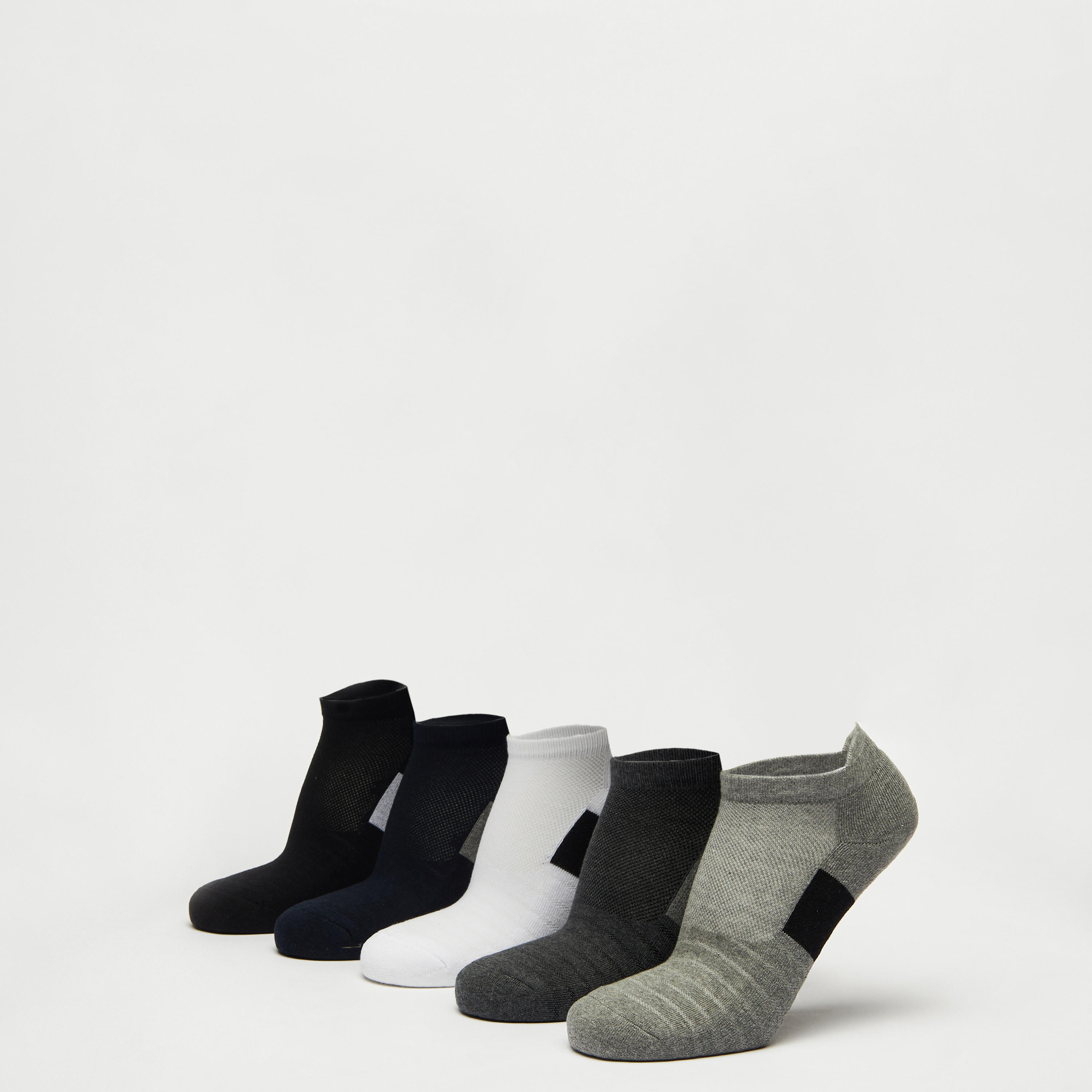طقم جوارب رياضية 5 أزواج بارزة الملمس بطول الكاحل-men-socks-image-1