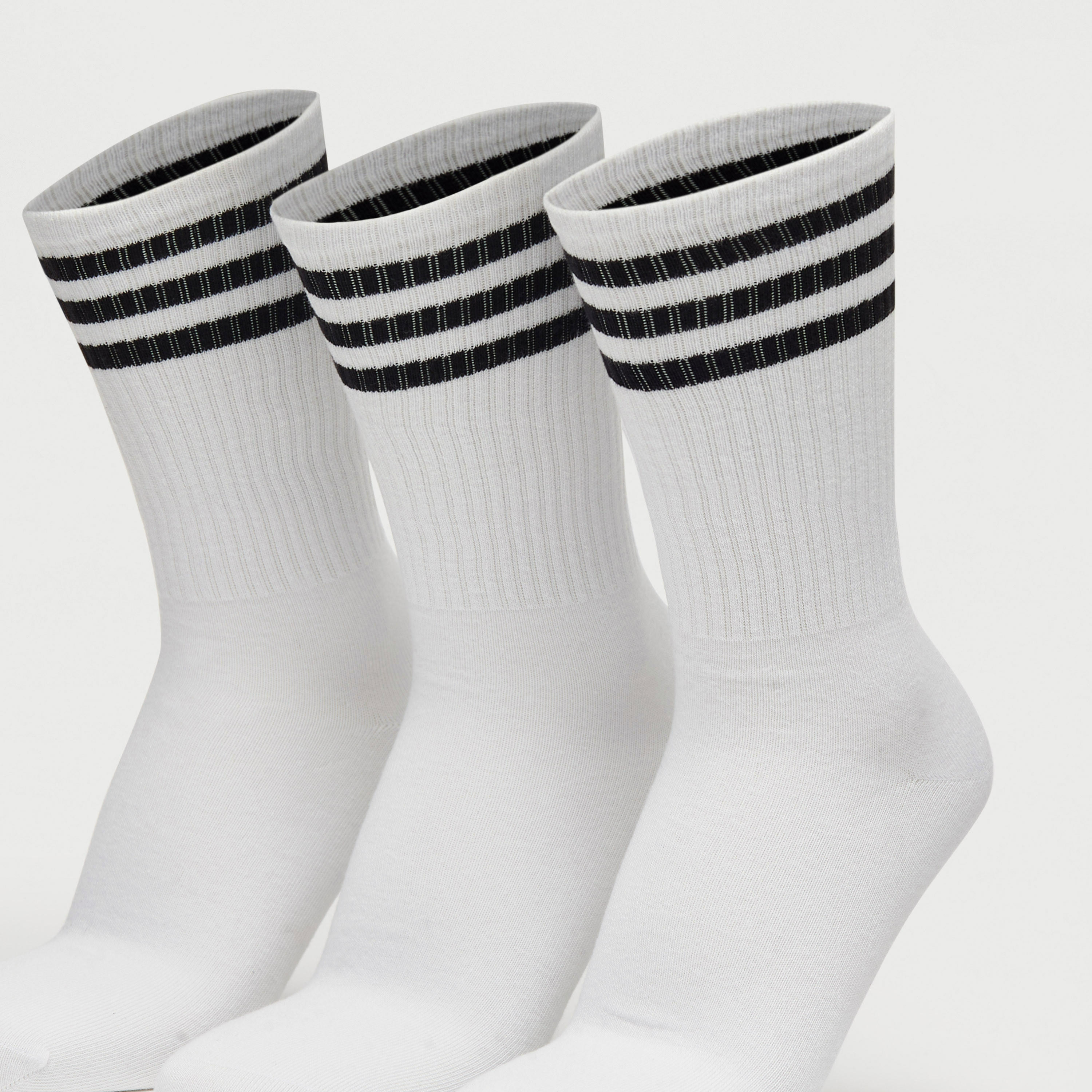 طقم جوارب 3 أزواج بطول ربلة الساق وتفاصيل مقلّمة-men-socks-image-2