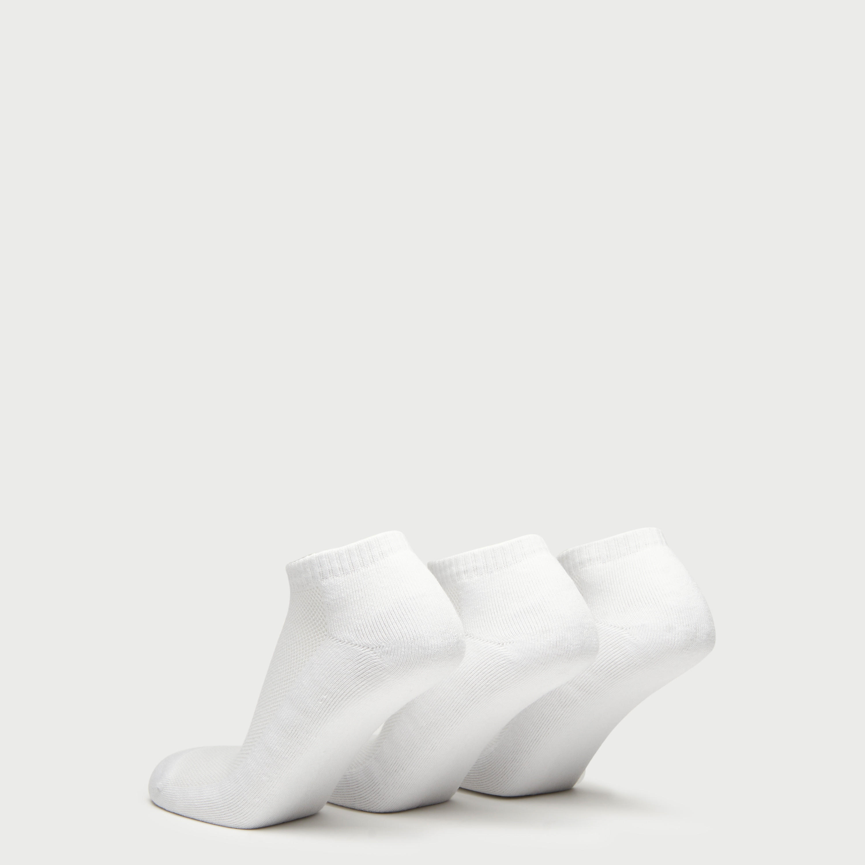 جوارب بارزة الملمس بطول الكاحل - طقم من 3 قطع-men-socks-image-3