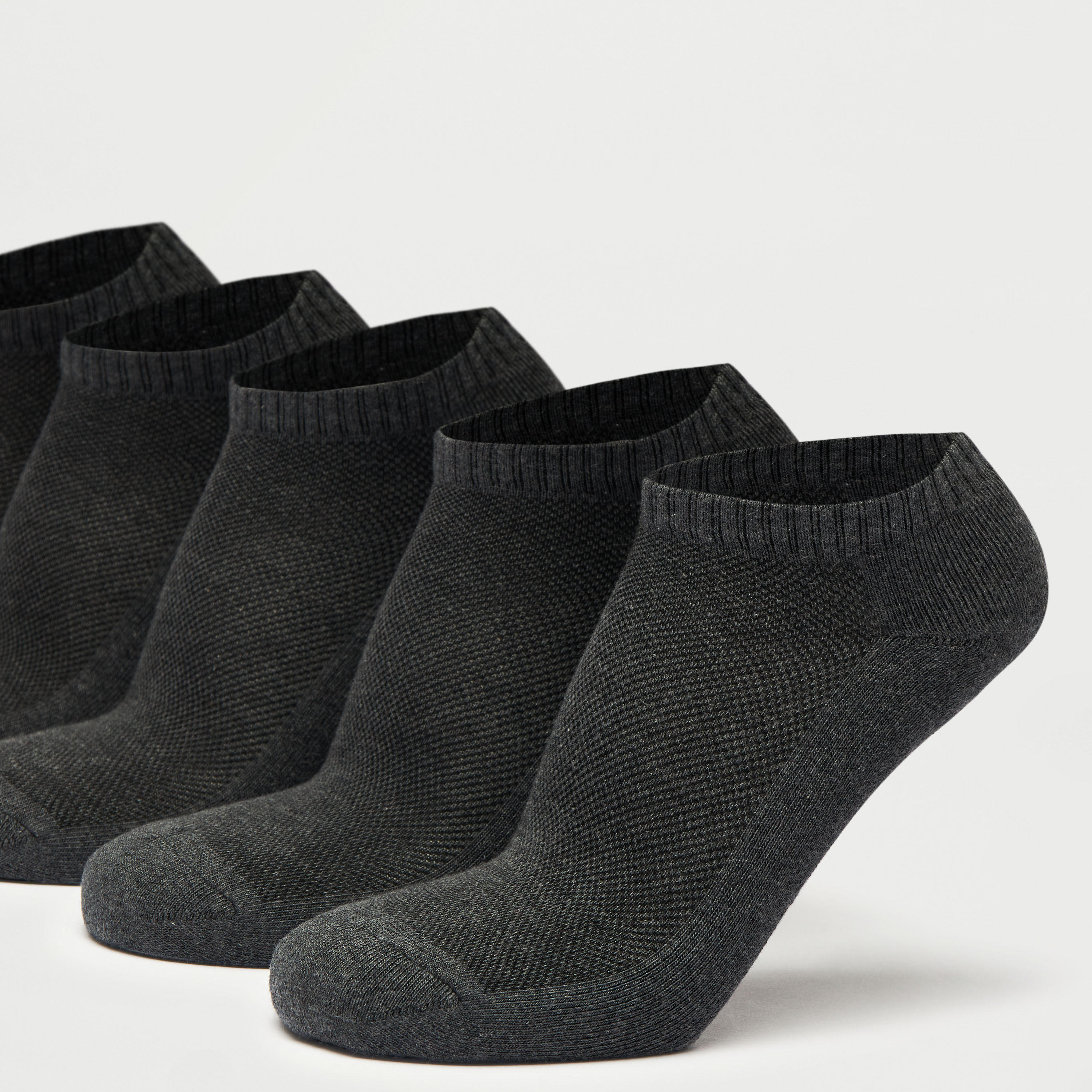 جوارب بارزة الملمس بطول الكاحل - طقم من 5 أزواج-men-socks-image-2