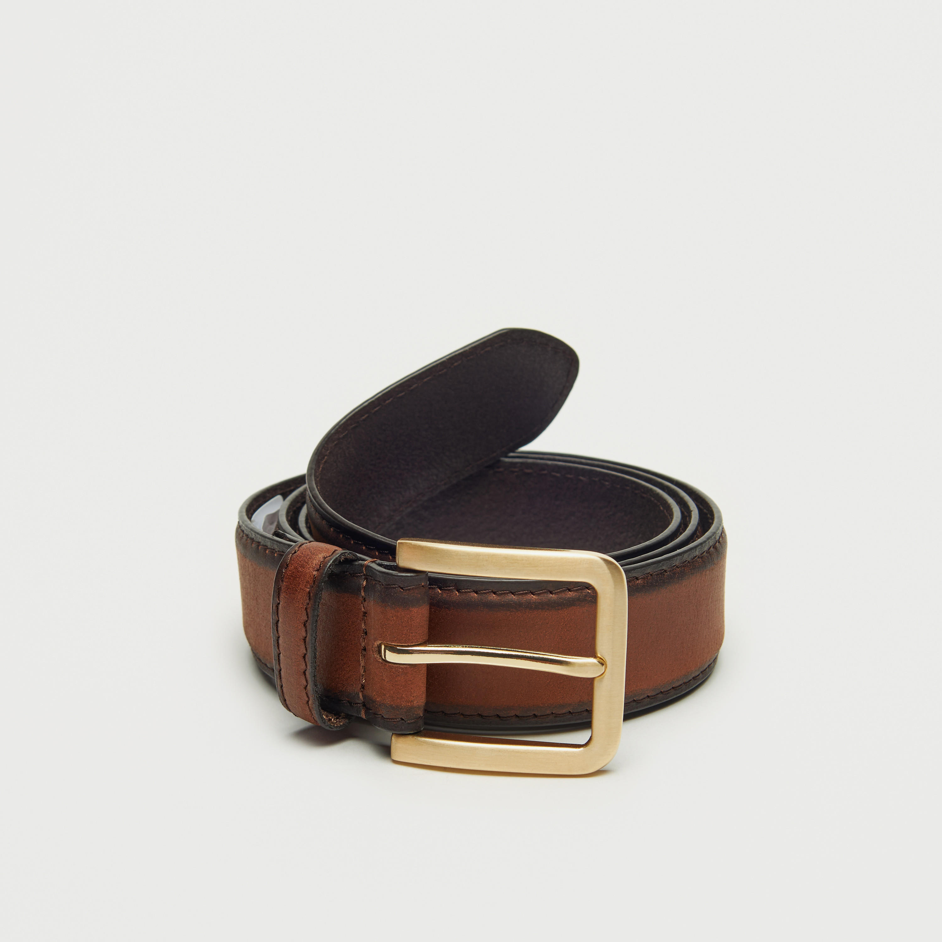 حزام جلد سادة بإبزيم بدبوس إغلاق-men-beltsandwallets-belts-image-1