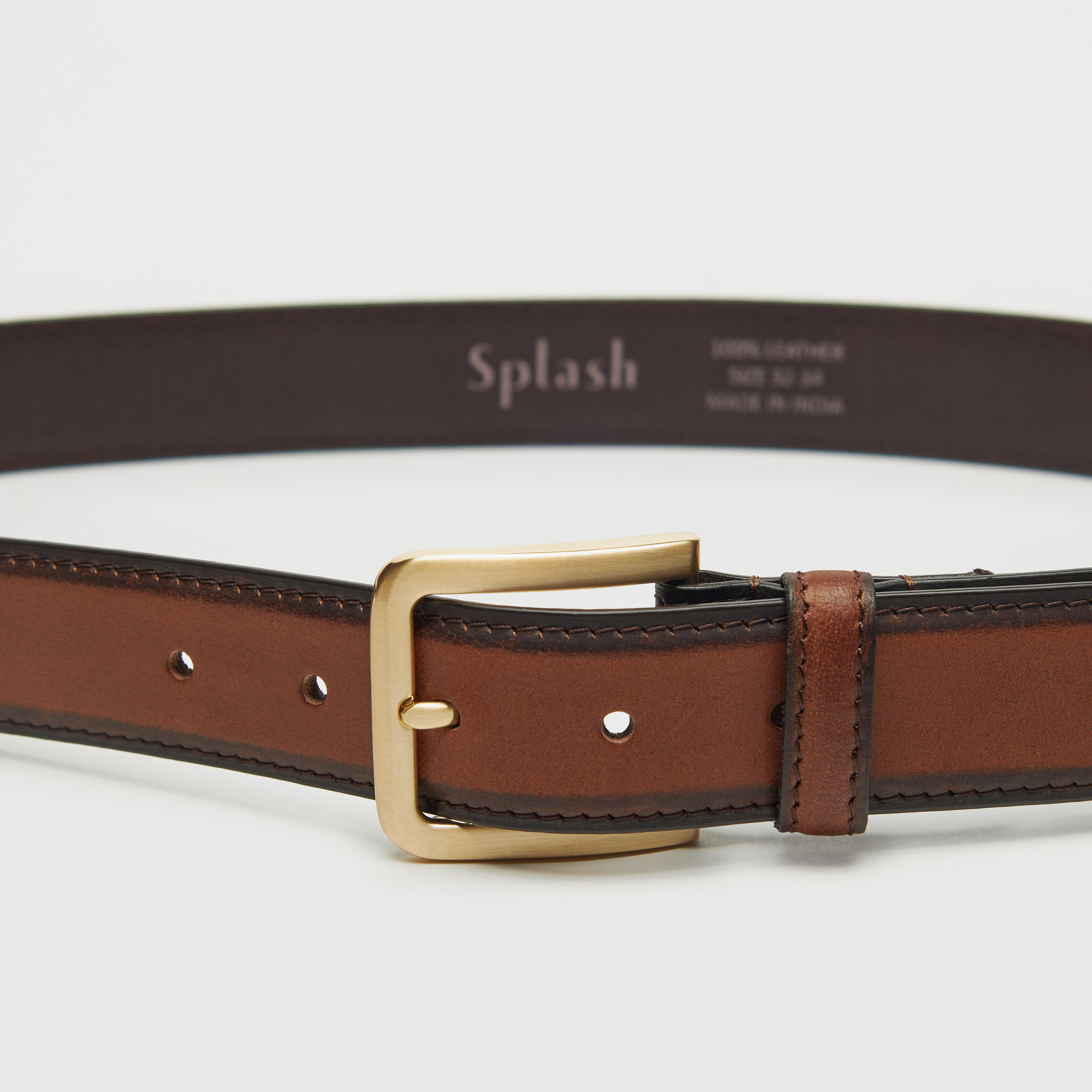 حزام جلد سادة بإبزيم بدبوس إغلاق-men-beltsandwallets-belts-image-5