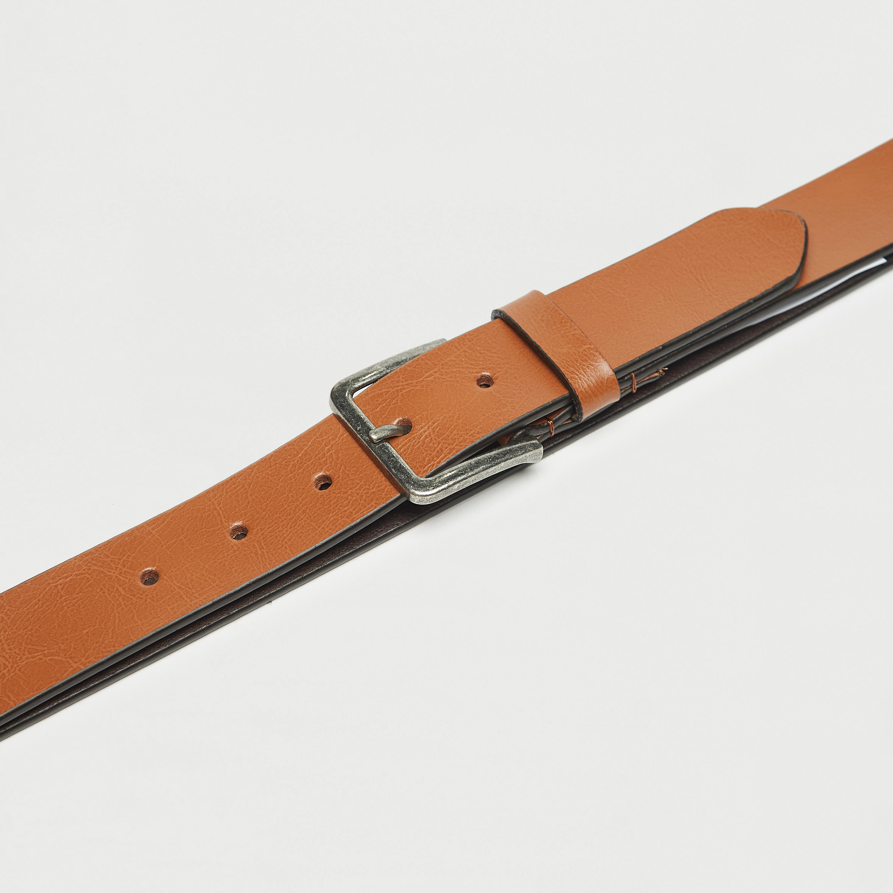 حزام جلد سادة بإبزيم بدبوس إغلاق-men-beltsandwallets-belts-image-3