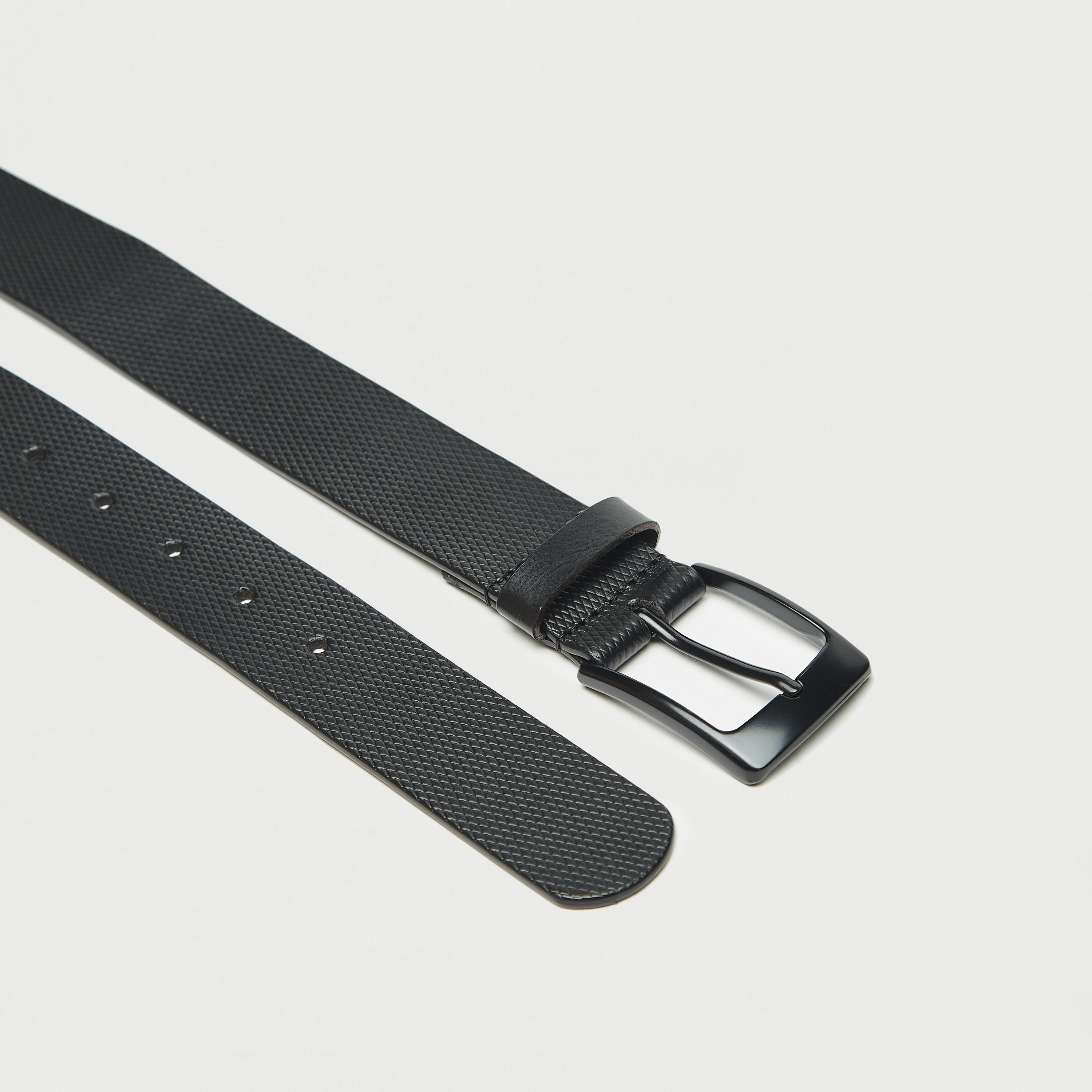 حزام جلد بارز الملمس بإبزيم دبوس-men-beltsandwallets-belts-image-5