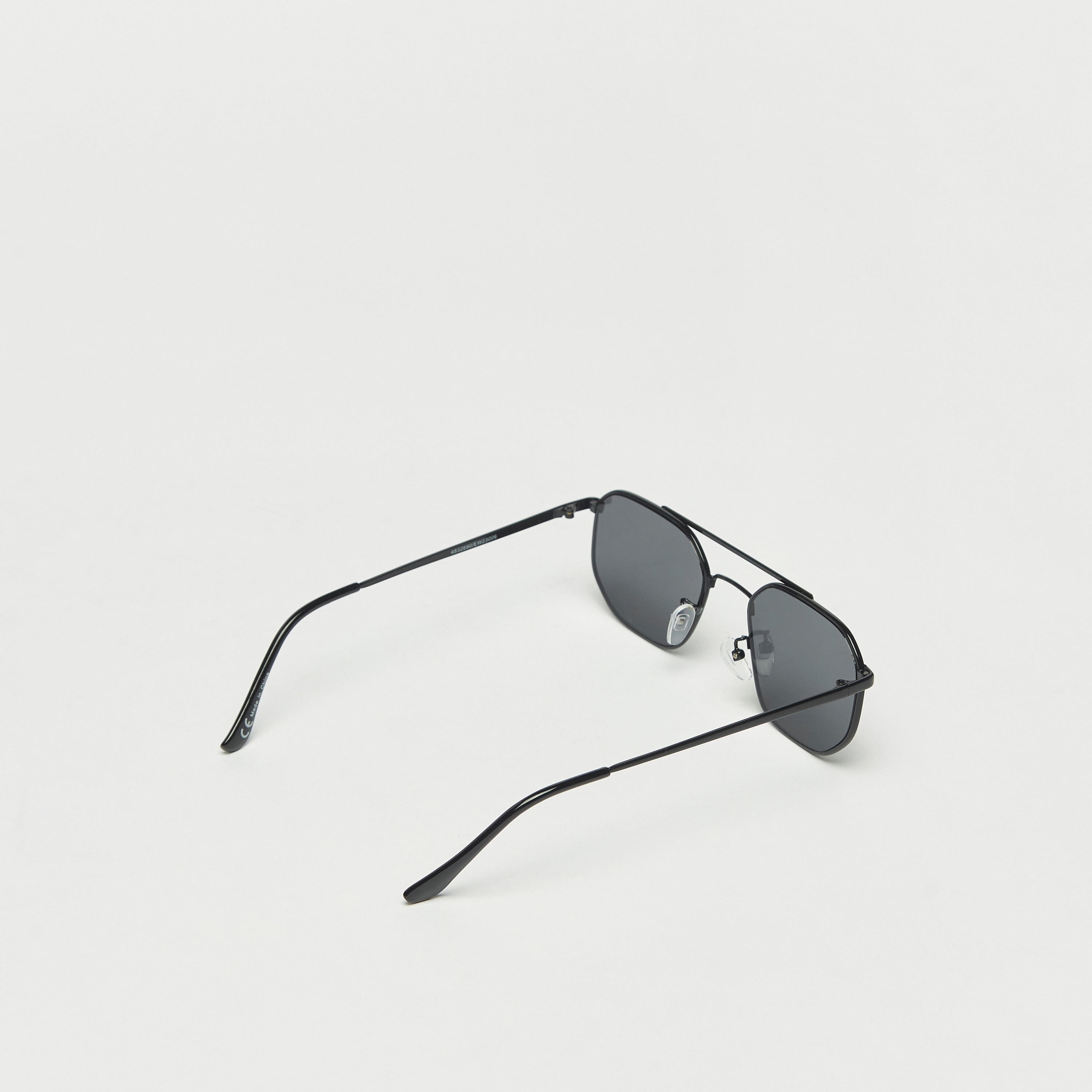 نظّارة شمسيّة بإطار كامل وعدسات ملوّنة ووسادات أنف-men-sunglasses-image-3