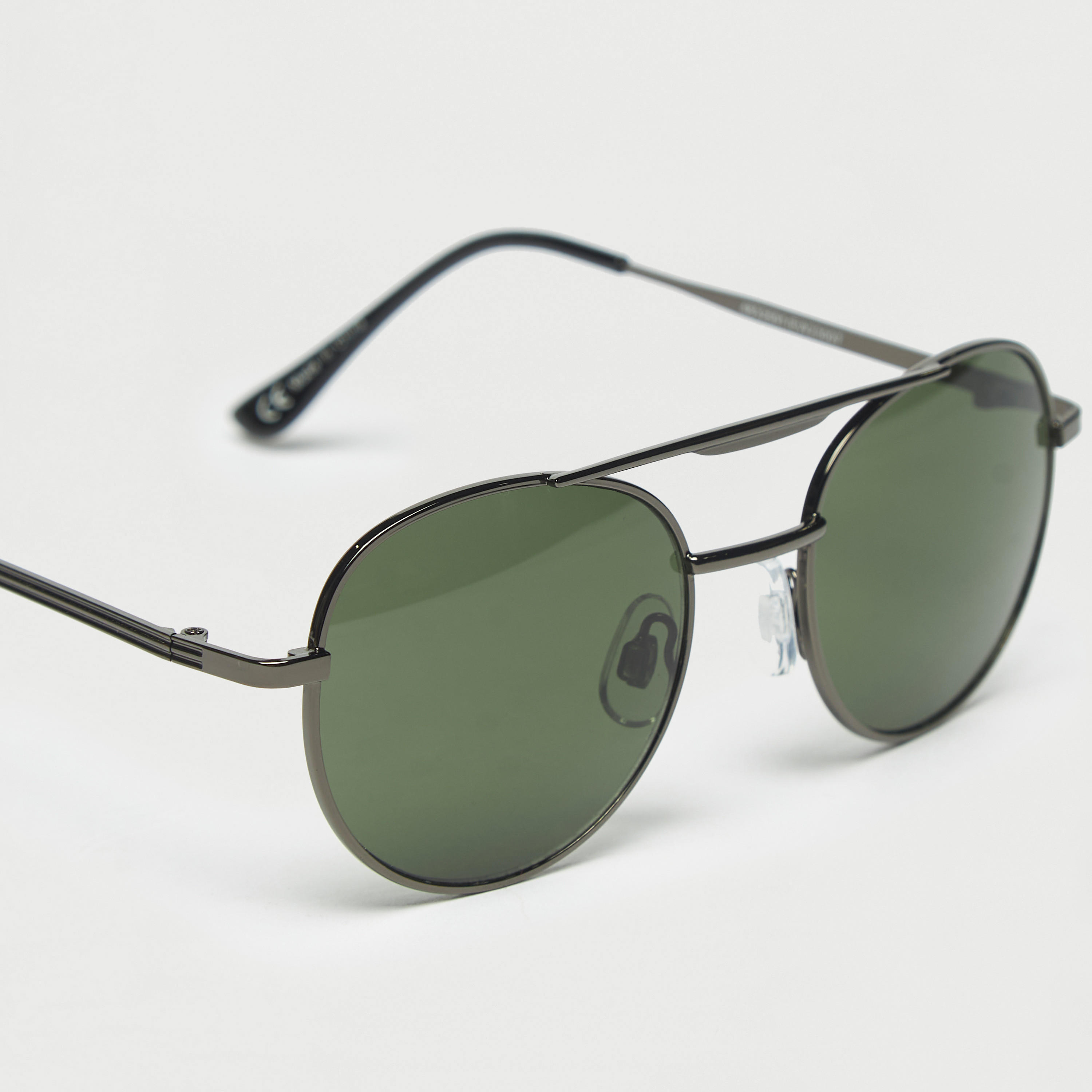 نظّارة شمسيّة بإطار كامل وعدسات ملوّنة ووسادات أنف-men-sunglasses-image-4