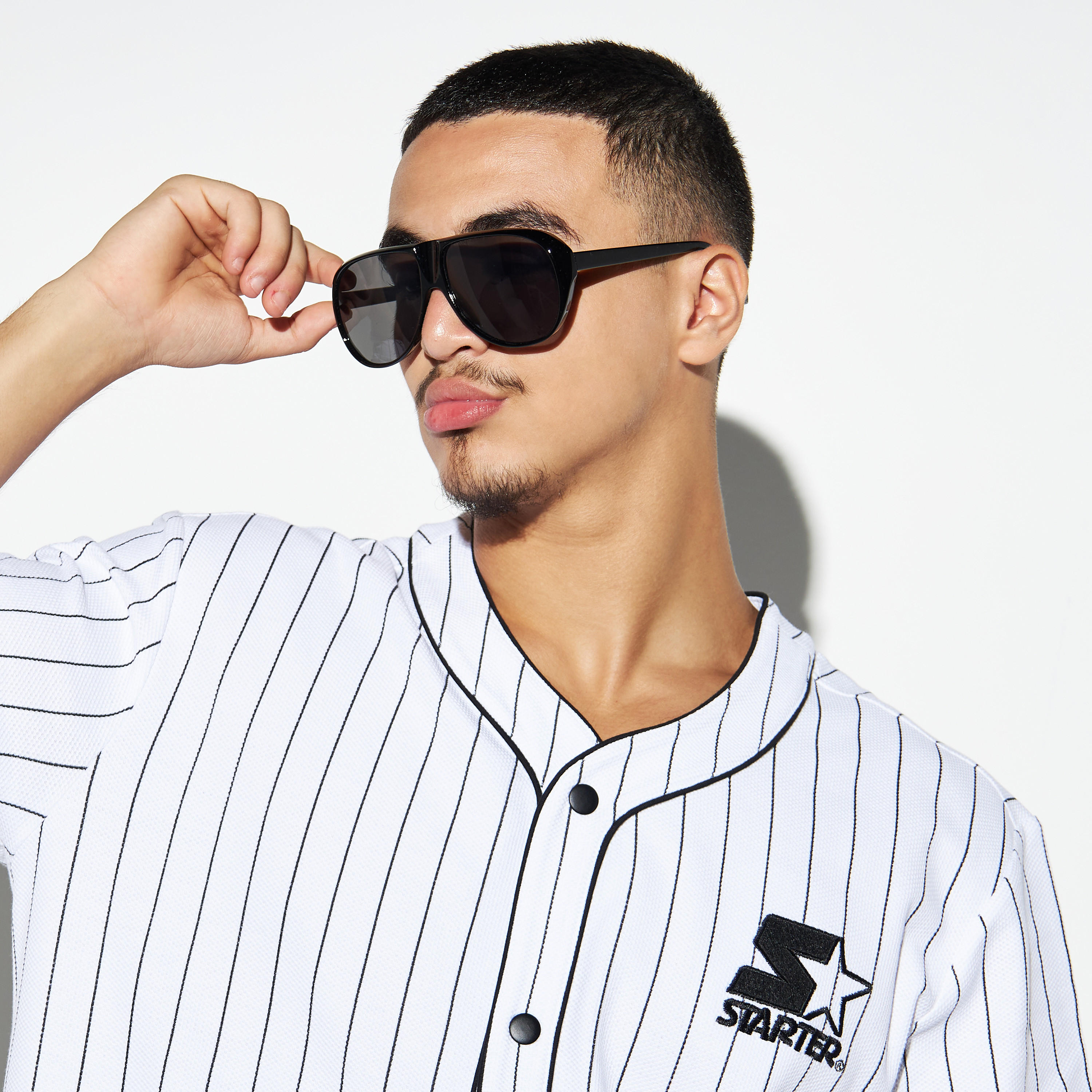 نظارة شمسية بإطار كامل وعدسات ملوّنة-men-sunglasses-image-2