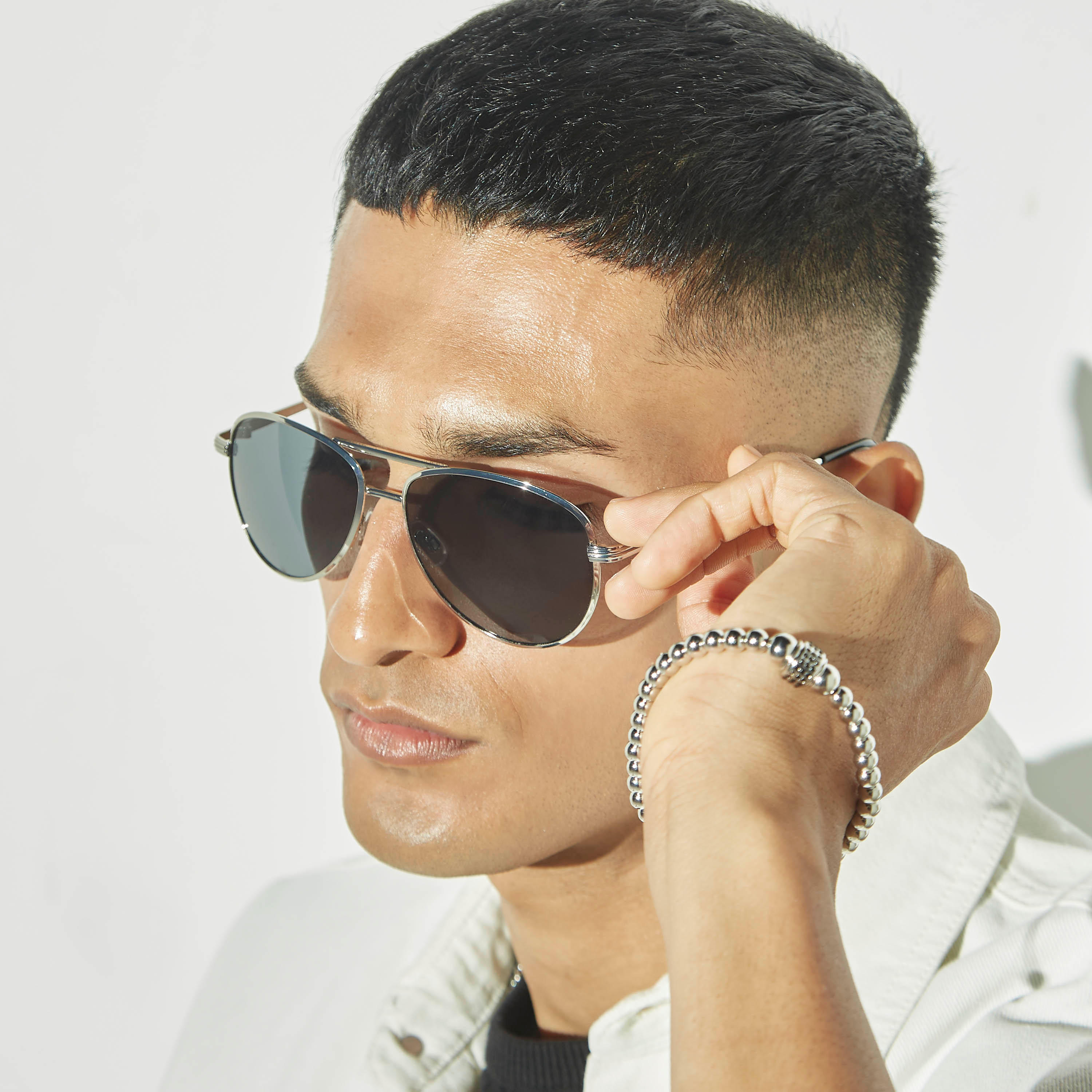 نظارة شمسية معدنية بعدسات ملونة وإطار كامل ووسادت أنف-men-sunglasses-image-2