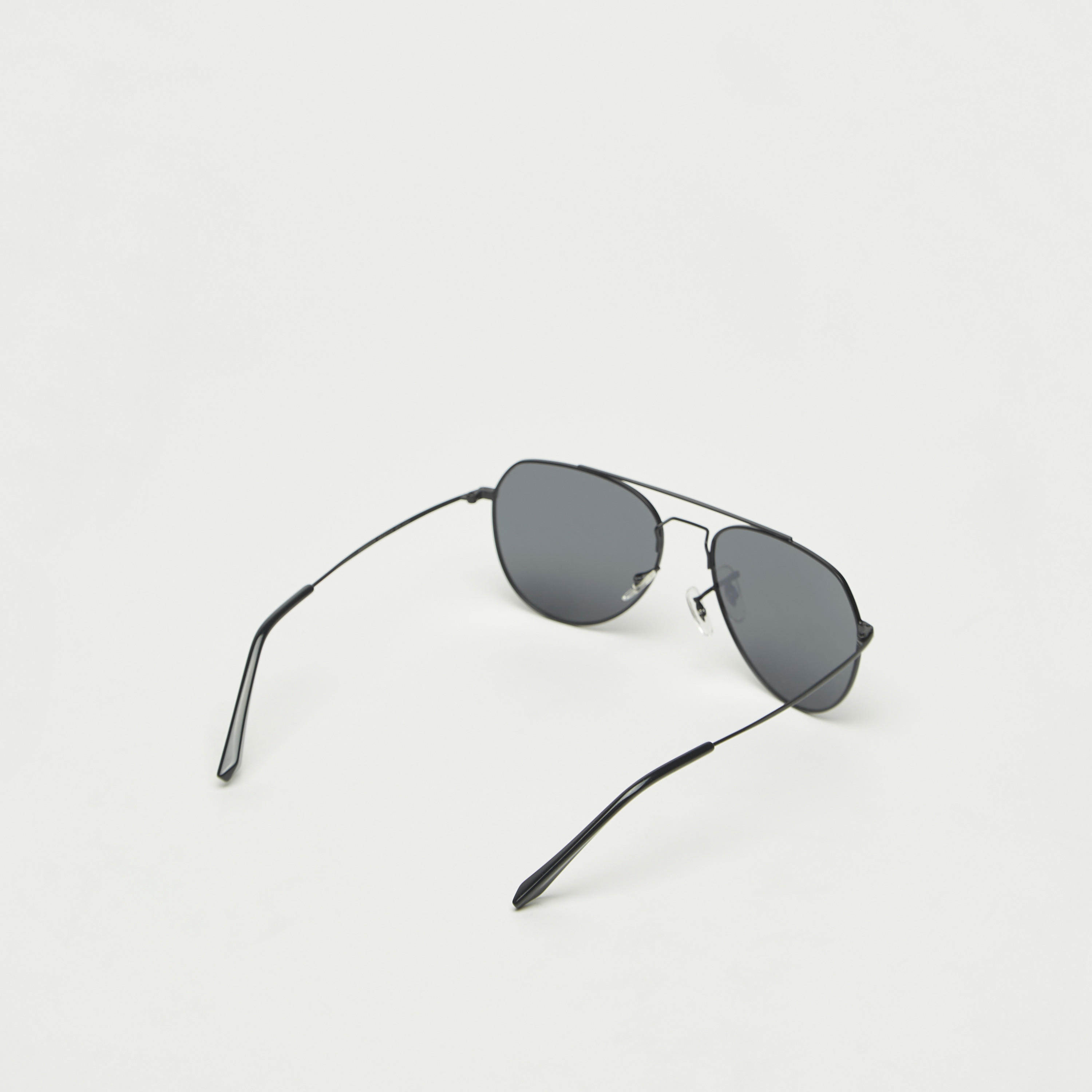 نظّارة شمسية أفياتور بإطار كامل وعدسات ملوّنة ووسادات للأنف-men-sunglasses-image-3