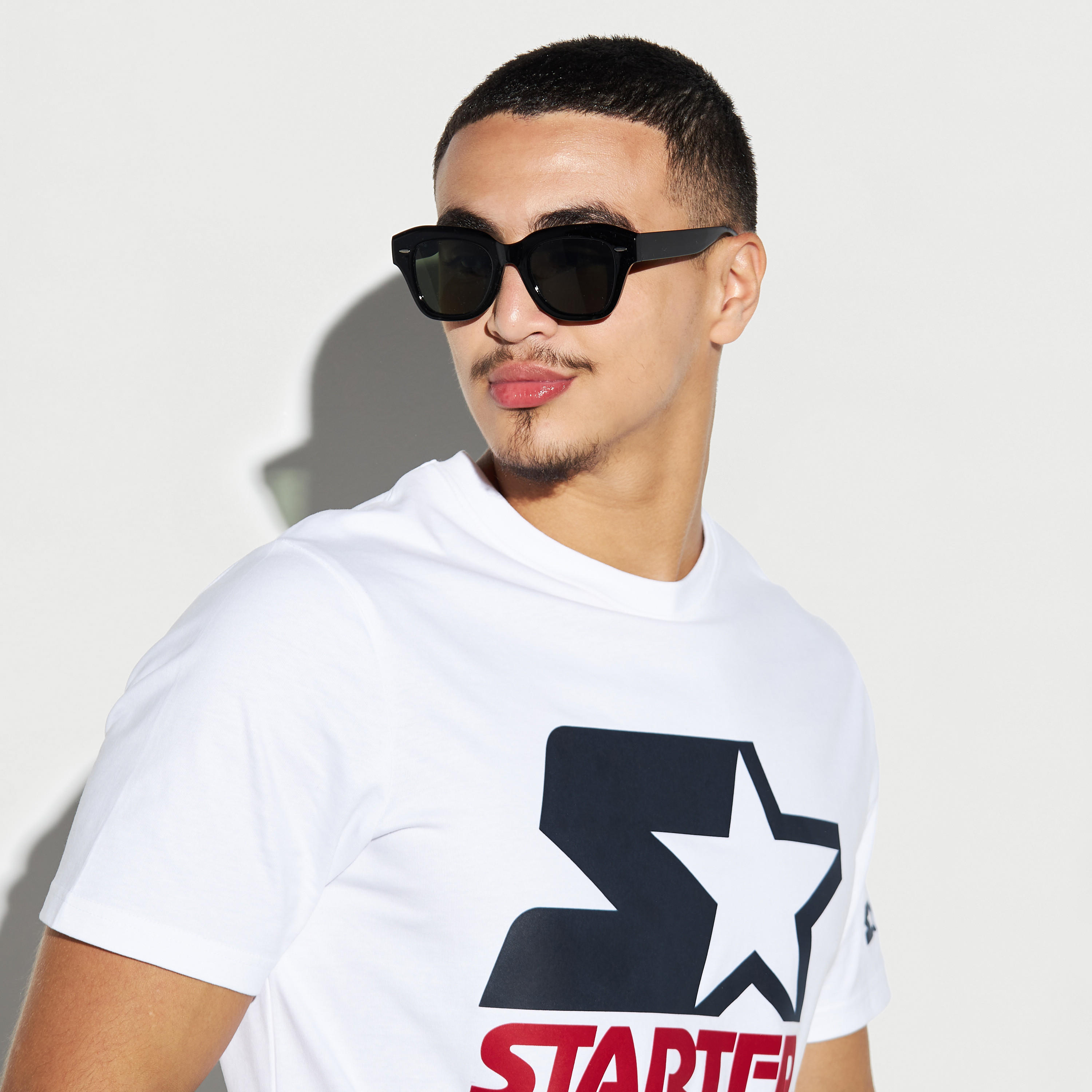 نظارة شمسية بإطار كامل وعدسات ملوّنة-men-sunglasses-image-2