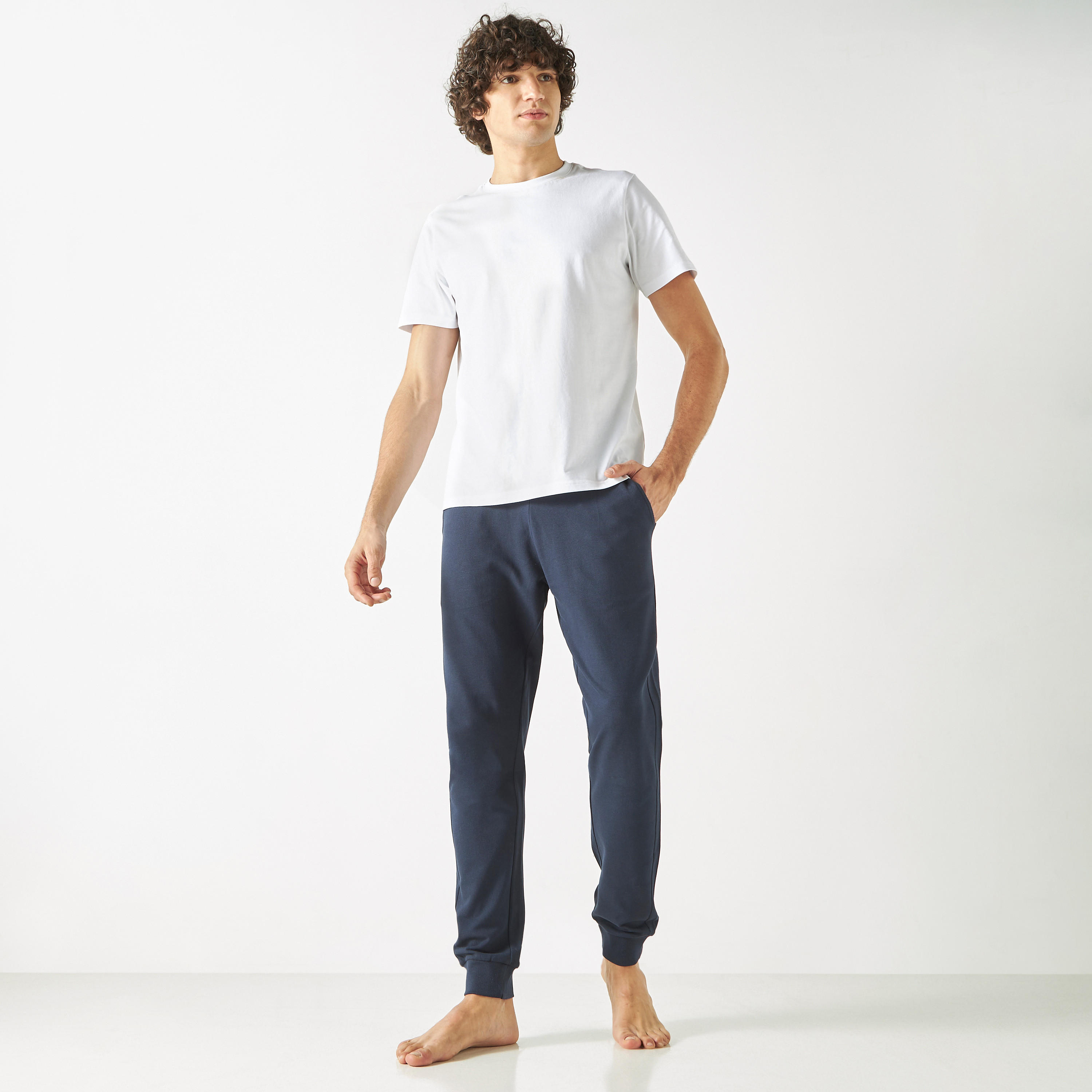 بنطلون بيجاما سادة برباط إغلاق وجيوب-men-clothing-nightwear-pyjamaandshorts-image-3