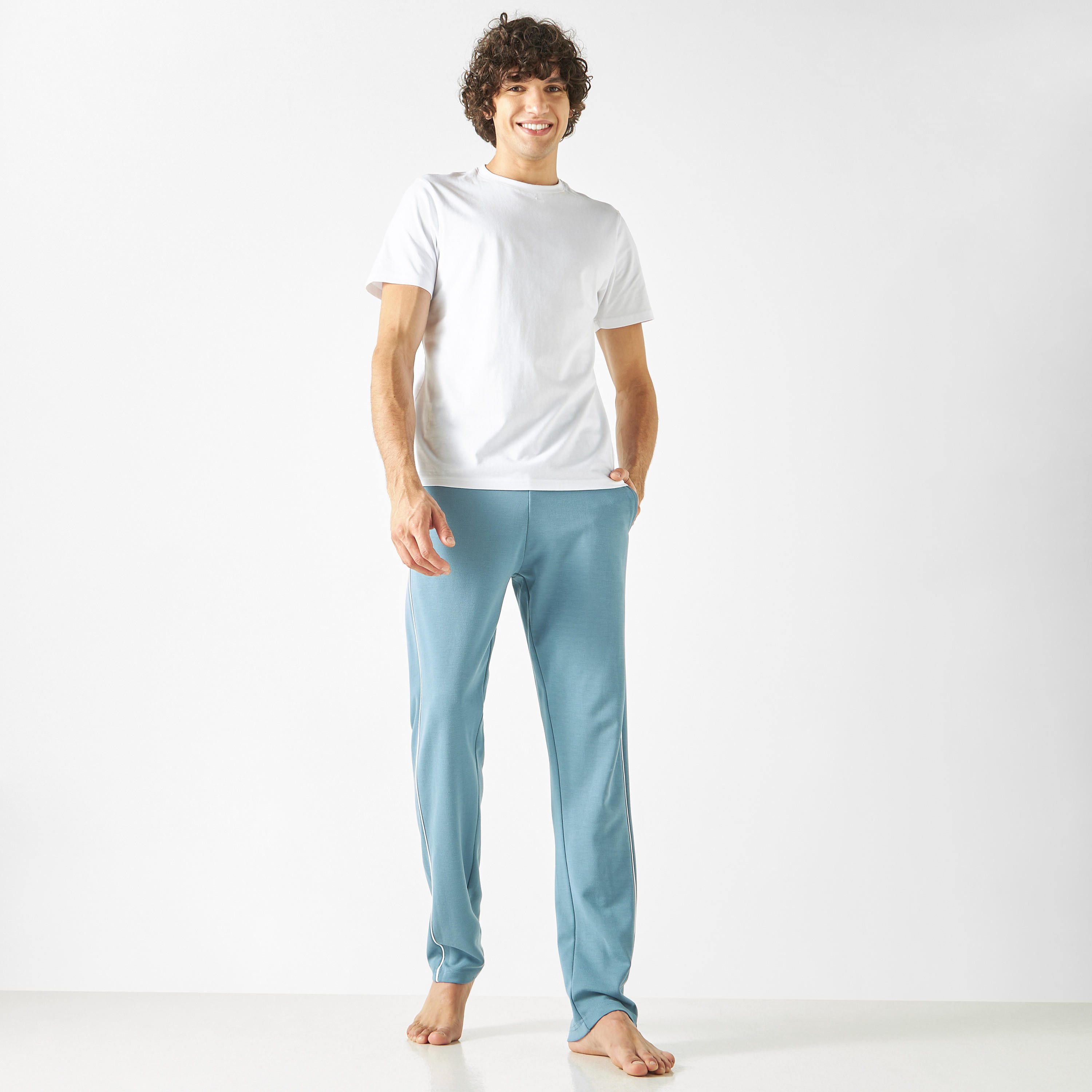 بنطلون بيجاما سادة برباط إغلاق وجيوب-men-clothing-nightwear-pyjamaandshorts-image-3