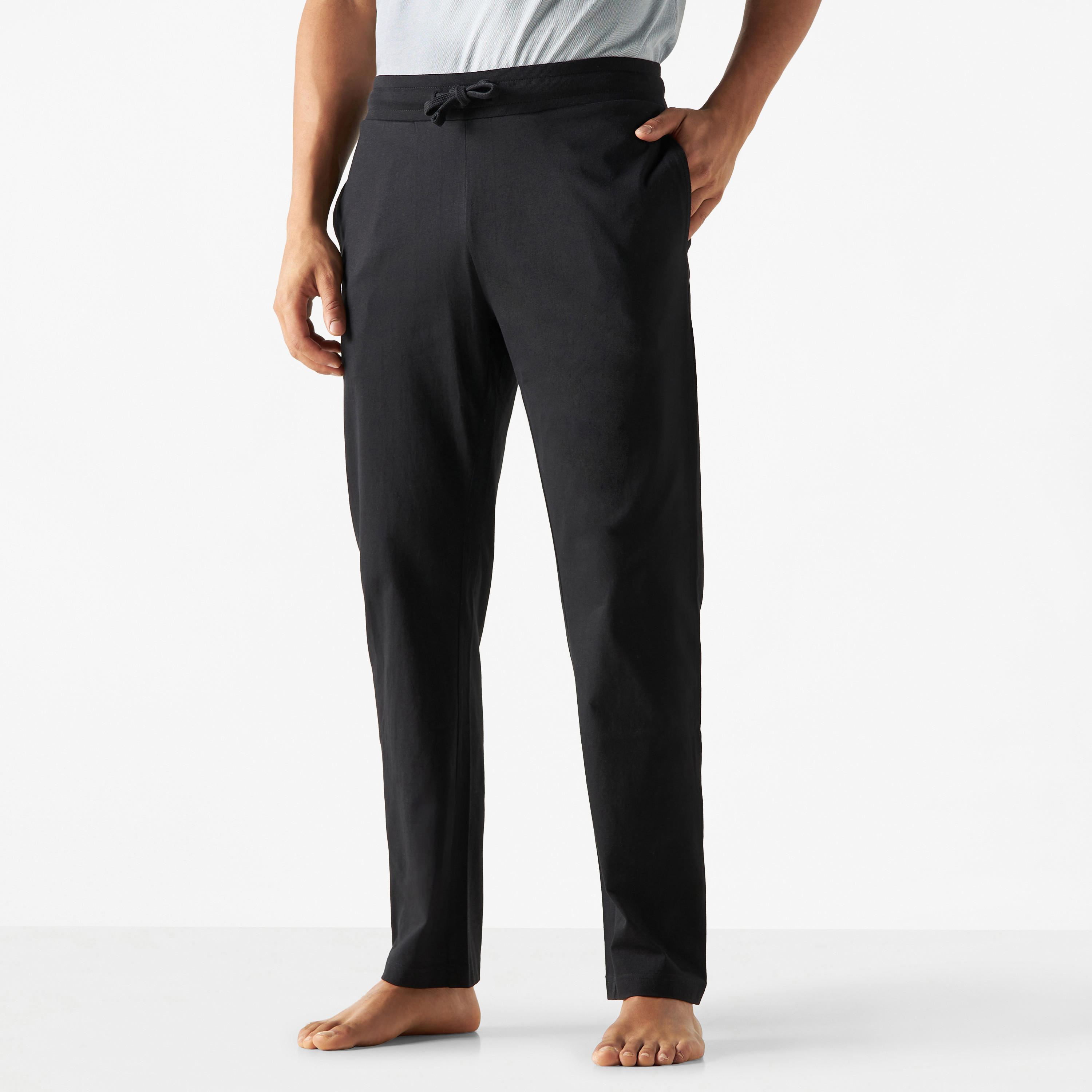 طقم بنطلون بيجاما وتيشيرت بياقة هينلي-men-clothing-nightwear-sets-image-3