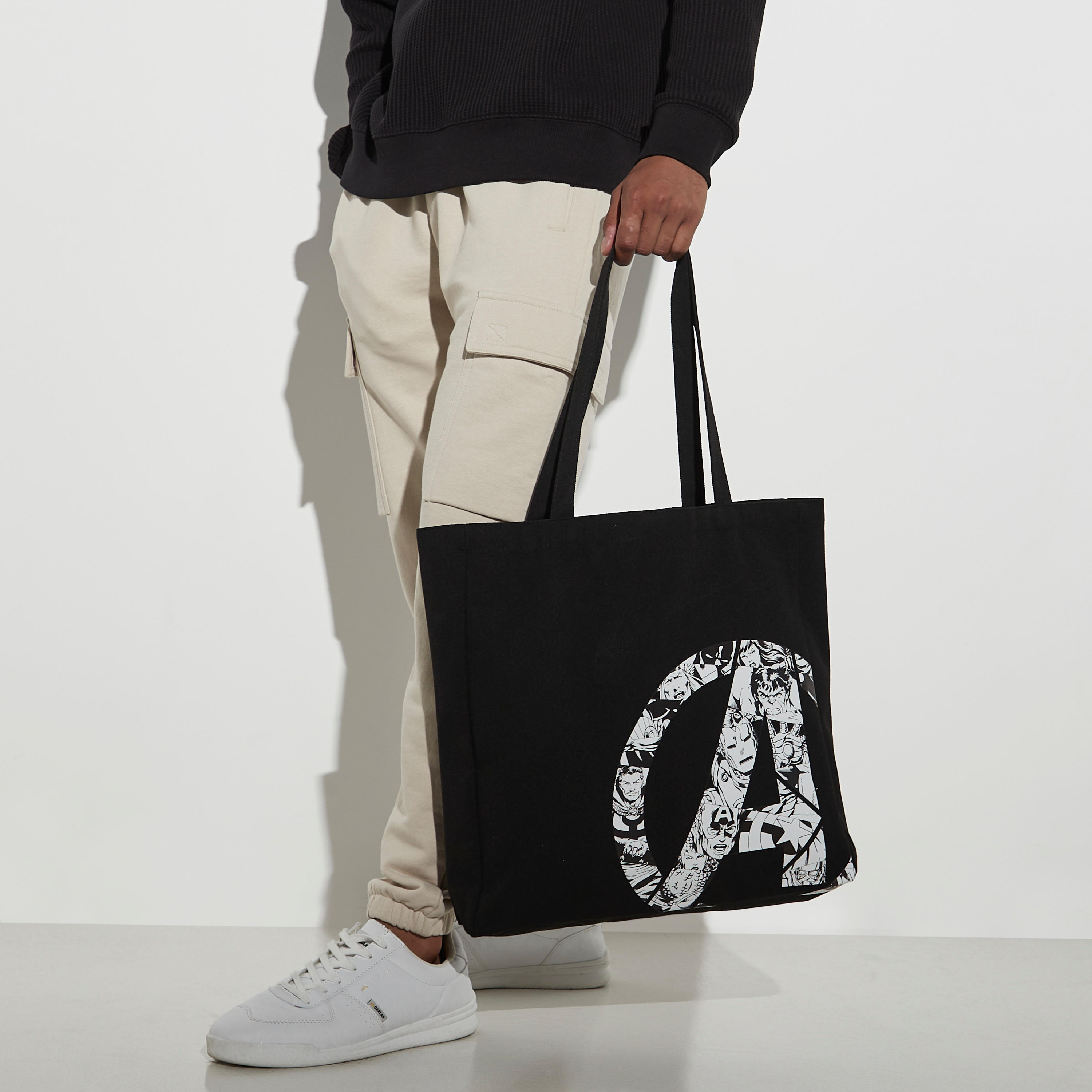 شنطة تسوق بطبعات باتمان-men-bags-image-2