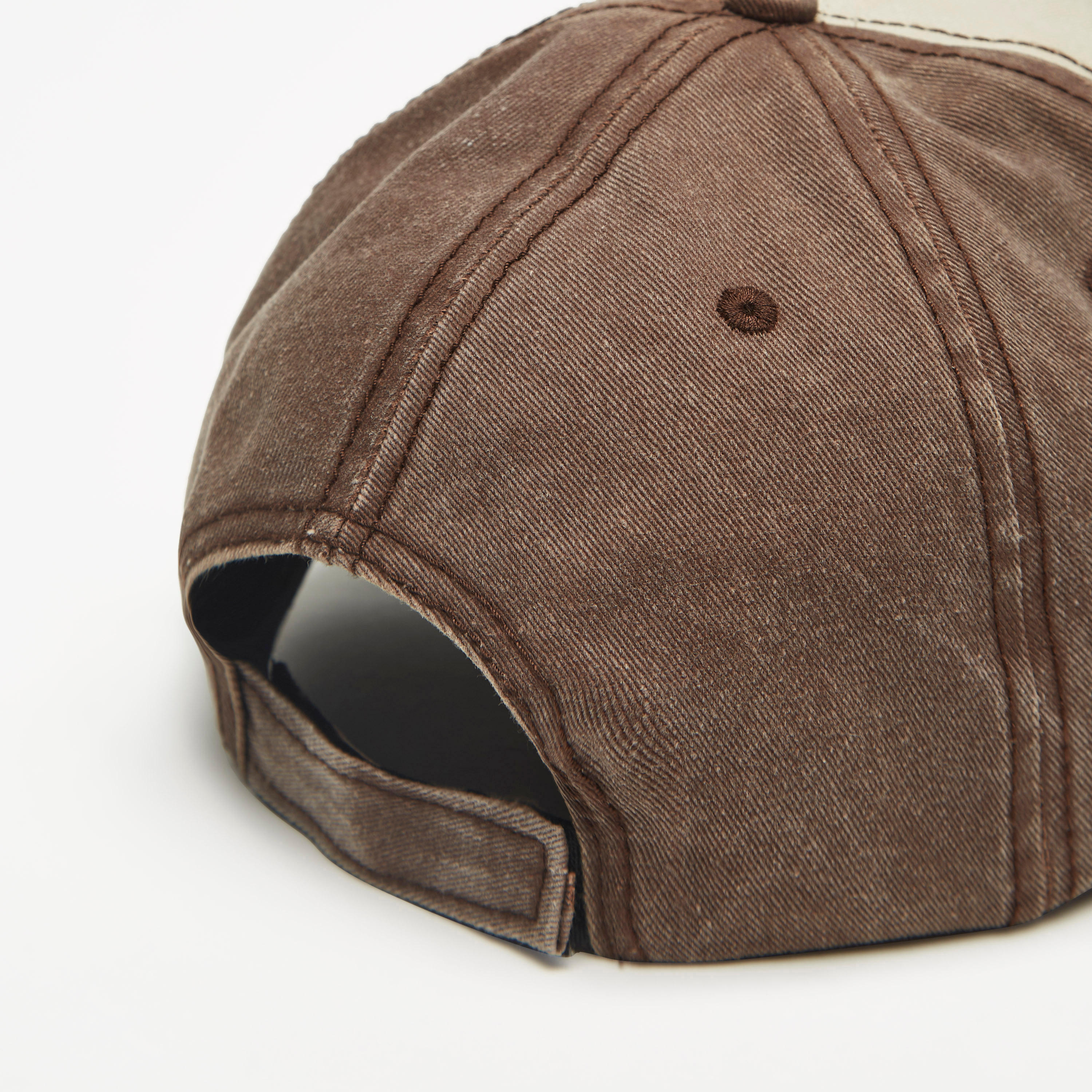 Lee Cooper Logo Print Colourblock Cap with Adjustable Strap-men-caps-image-4