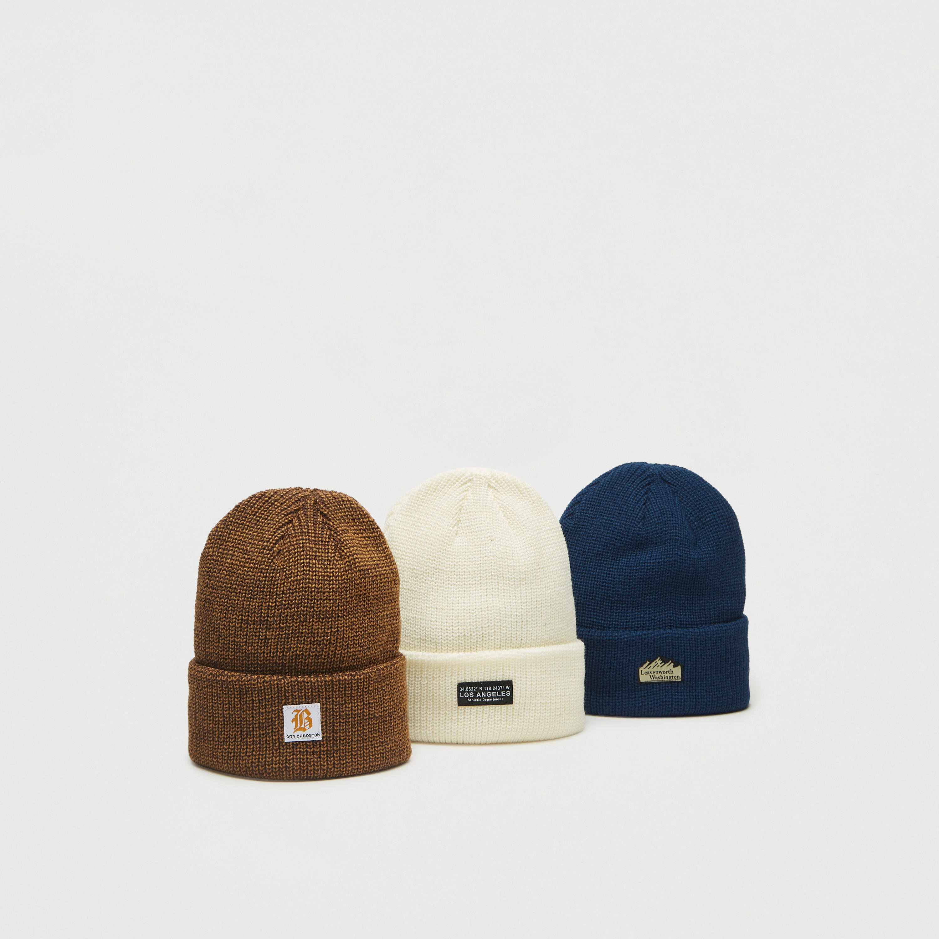 قبعة بيني مضلعة بزخارف - طقم 3 قطع-men-caps-image-1