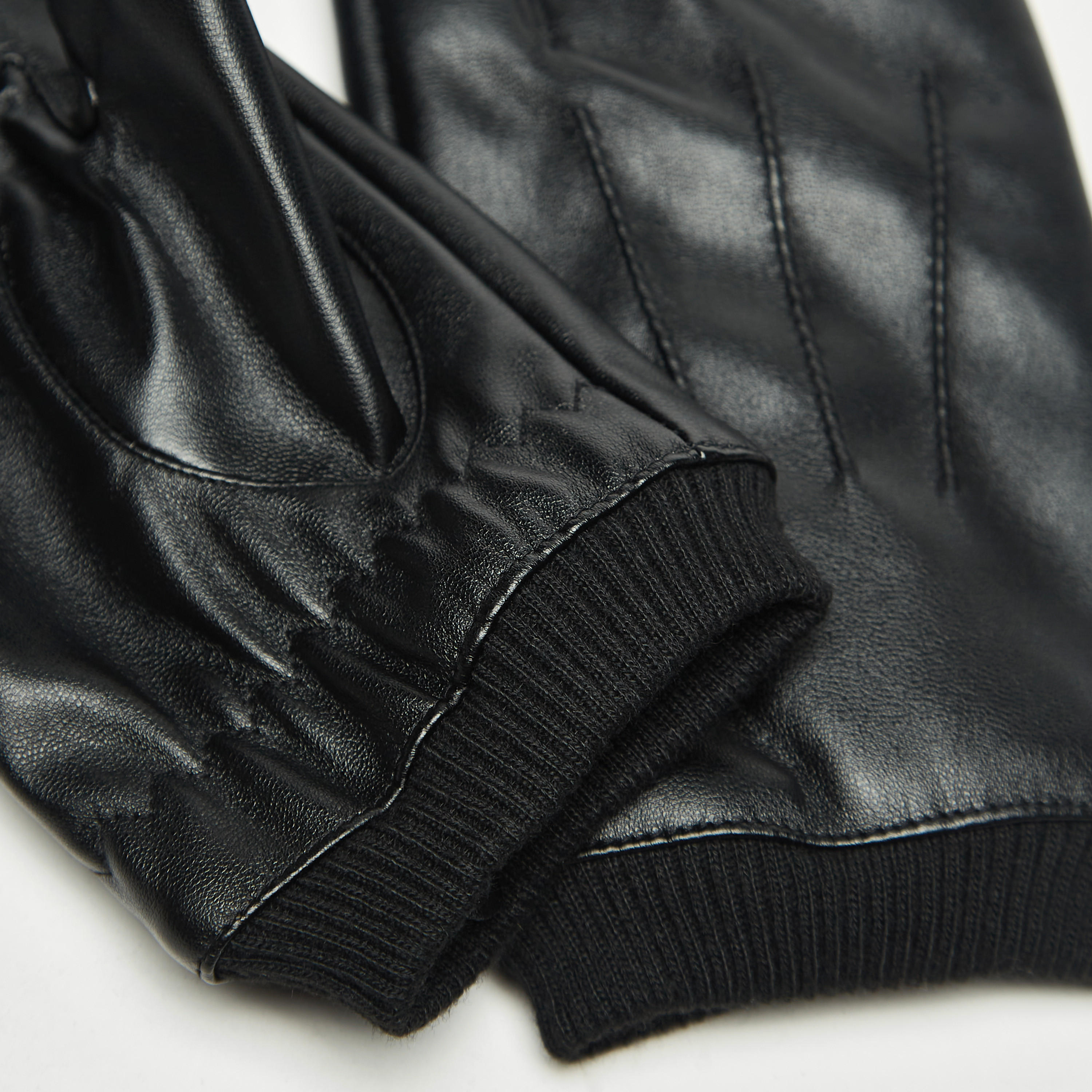 قفازات سادة-men-scarvesandgloves-image-2