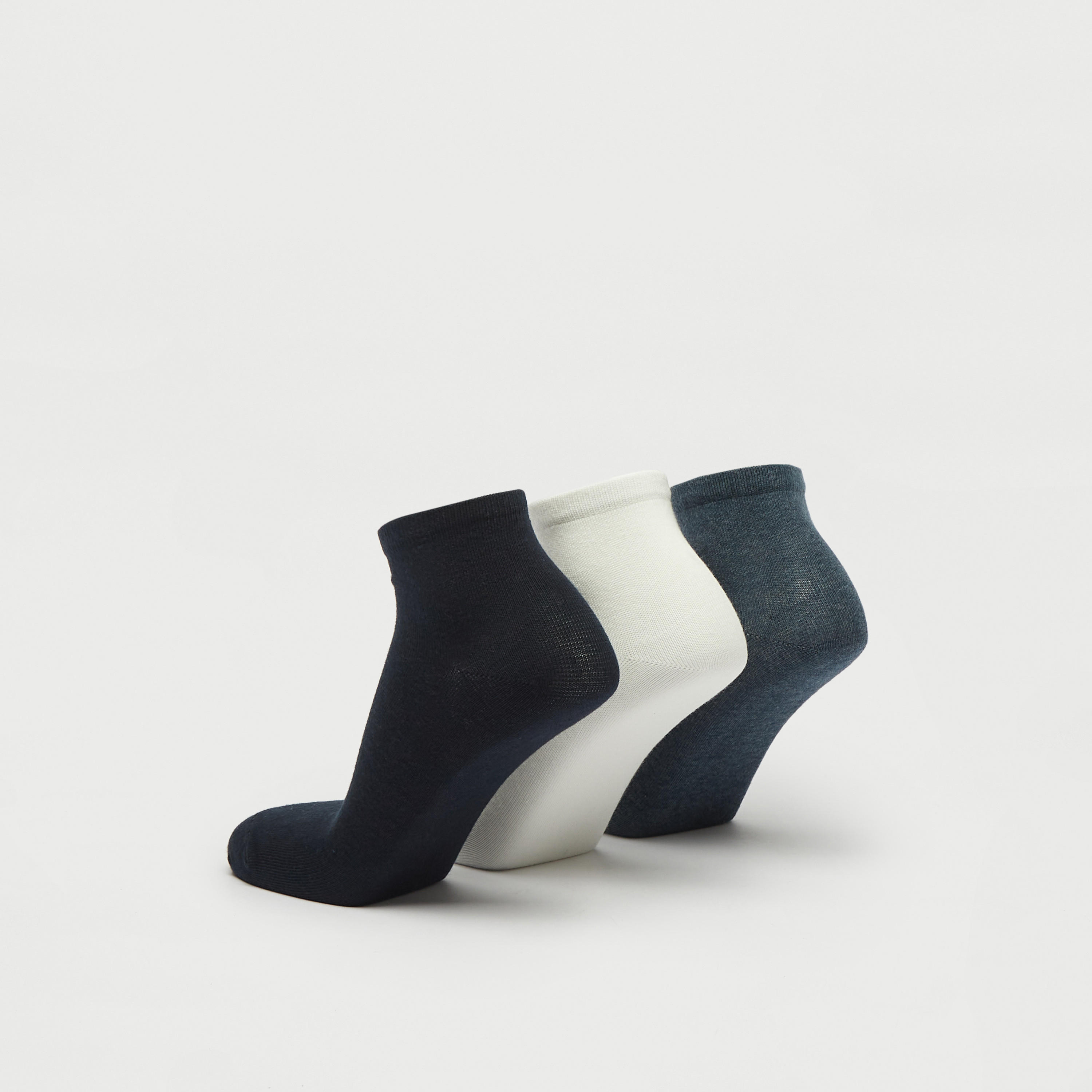طقم جوارب 3 أزواج بطول الكاحل-men-socks-image-3