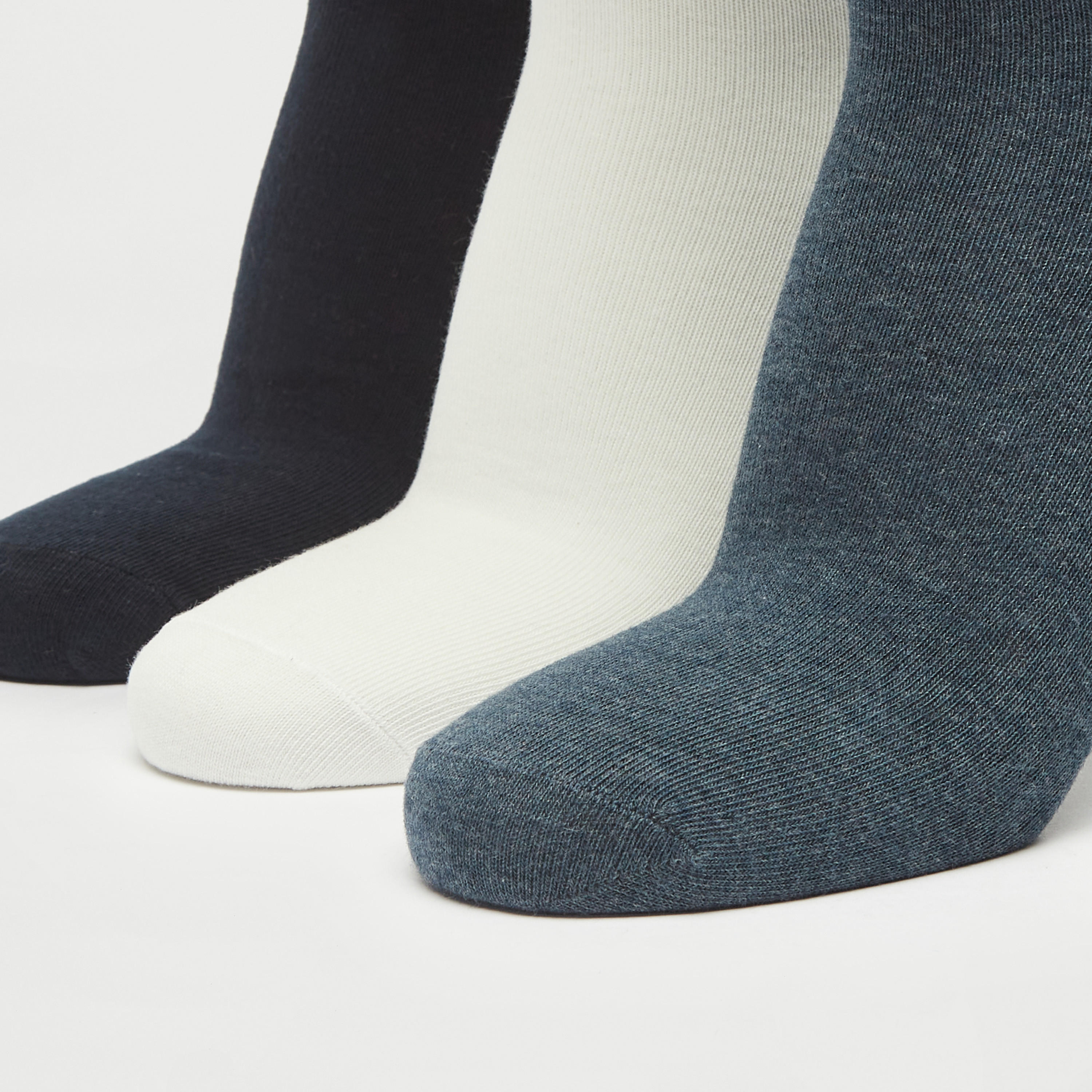 طقم جوارب 3 أزواج بطول الكاحل-men-socks-image-2